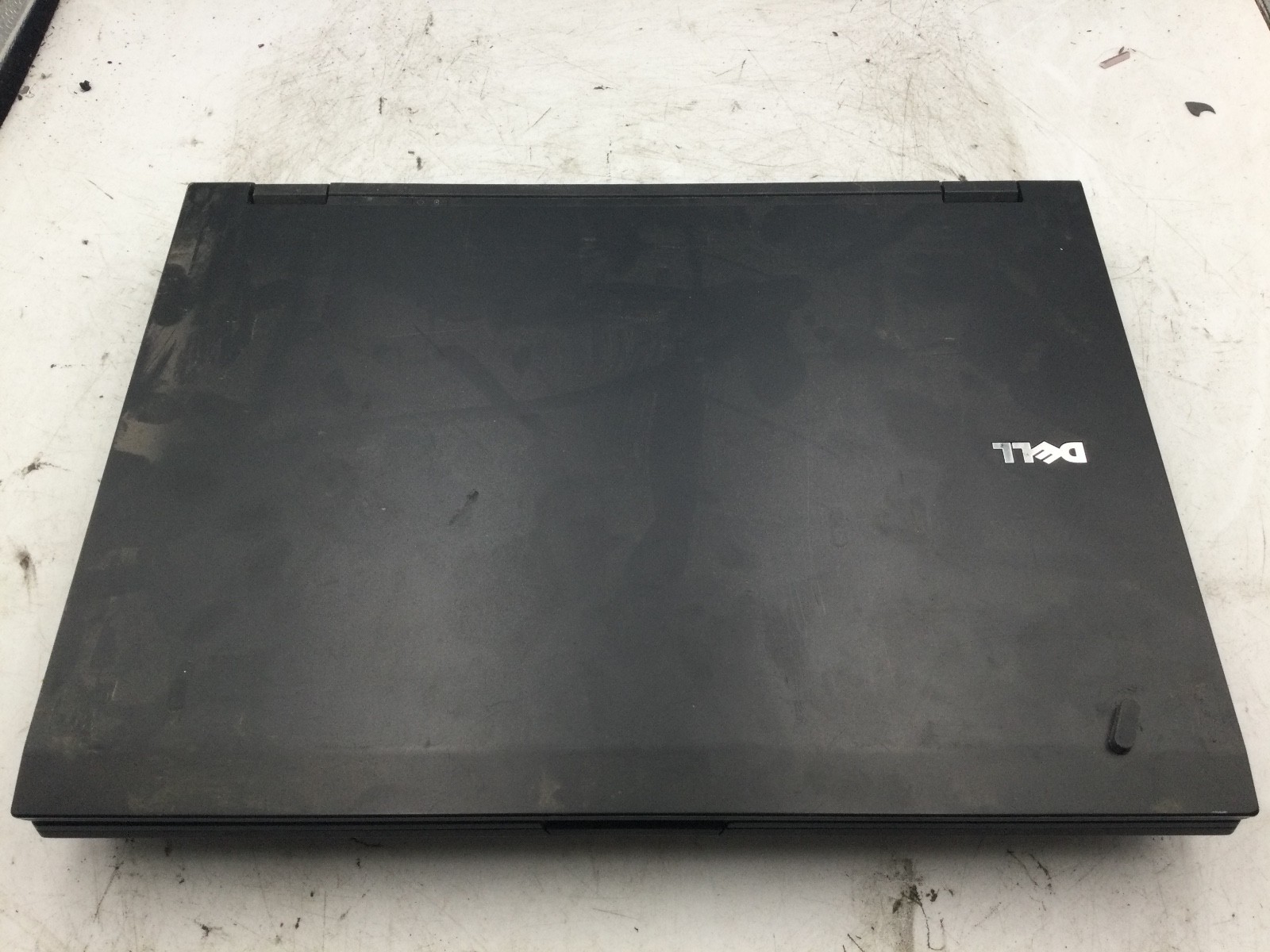 DELL LATITUDE E5400 – BOOTS TO BIOS/PW LOCKED – INTEL CORE 2 DUO – 14″ – READ-BB