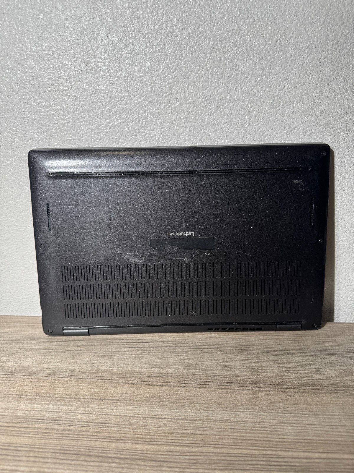 [Lot 3] Dell Latitude 7410 [i5-10310U, 16GB RAM, 256GB NVMe] NoOS ScreenDMG