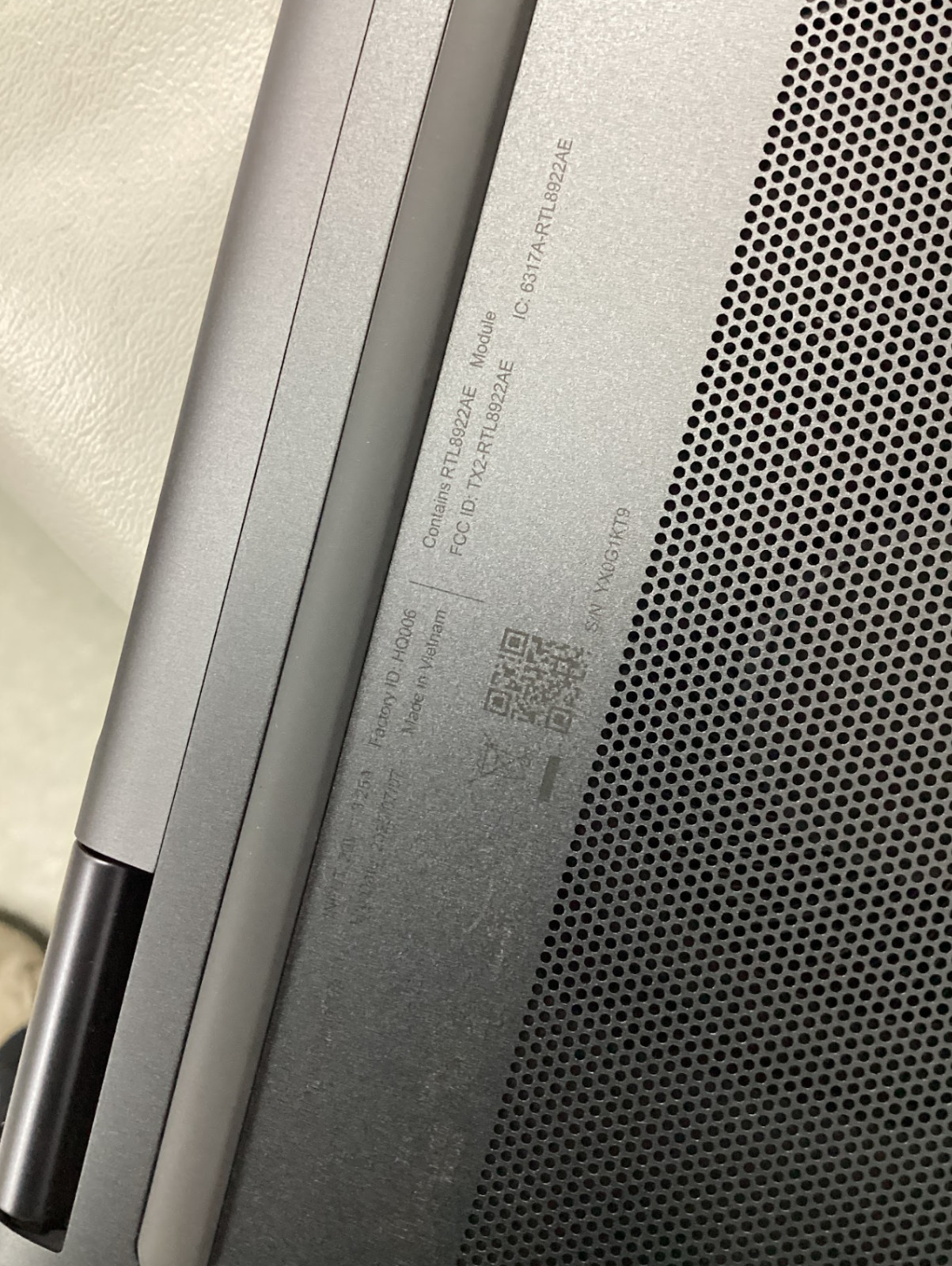 Lenovo Yoga 7i 2-in-1 Copilot+ PC,14″ 600Nits OLED Touchscreen,Ultra 5 226V,used