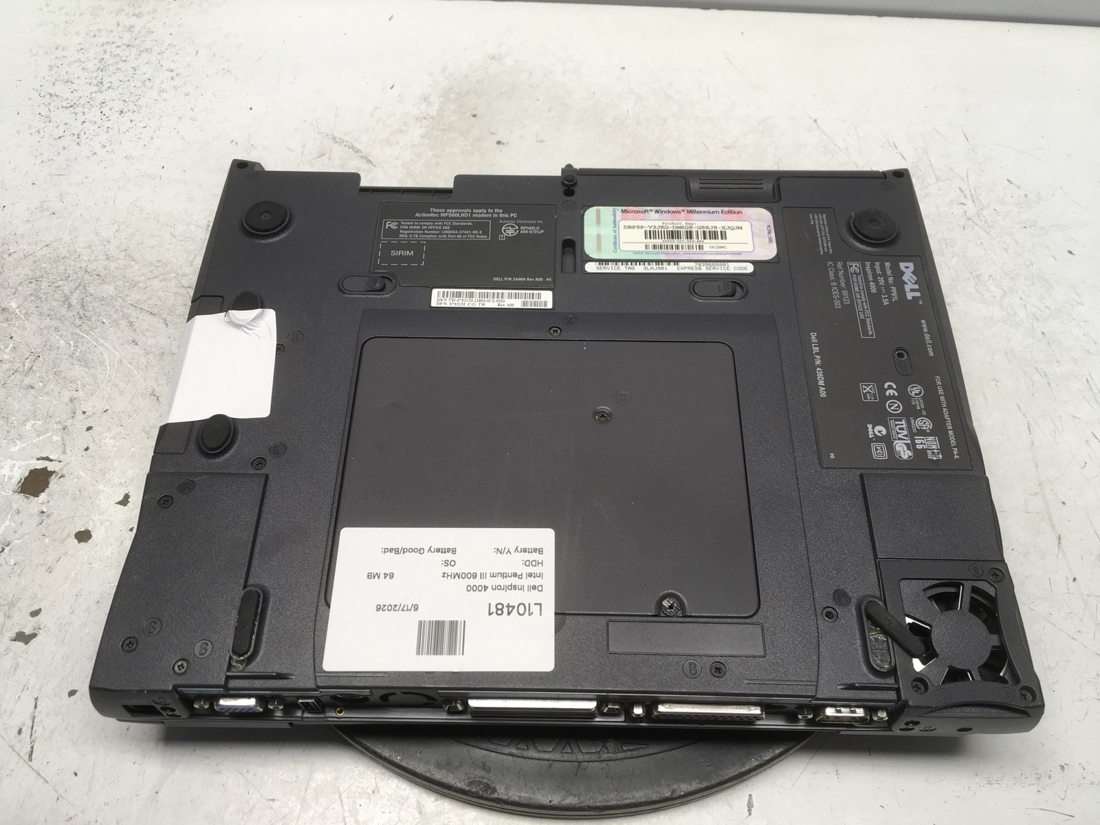 Dell Inspiron 4000 Intel Pentium III 600MHz 64 MB NO HDD No Batt