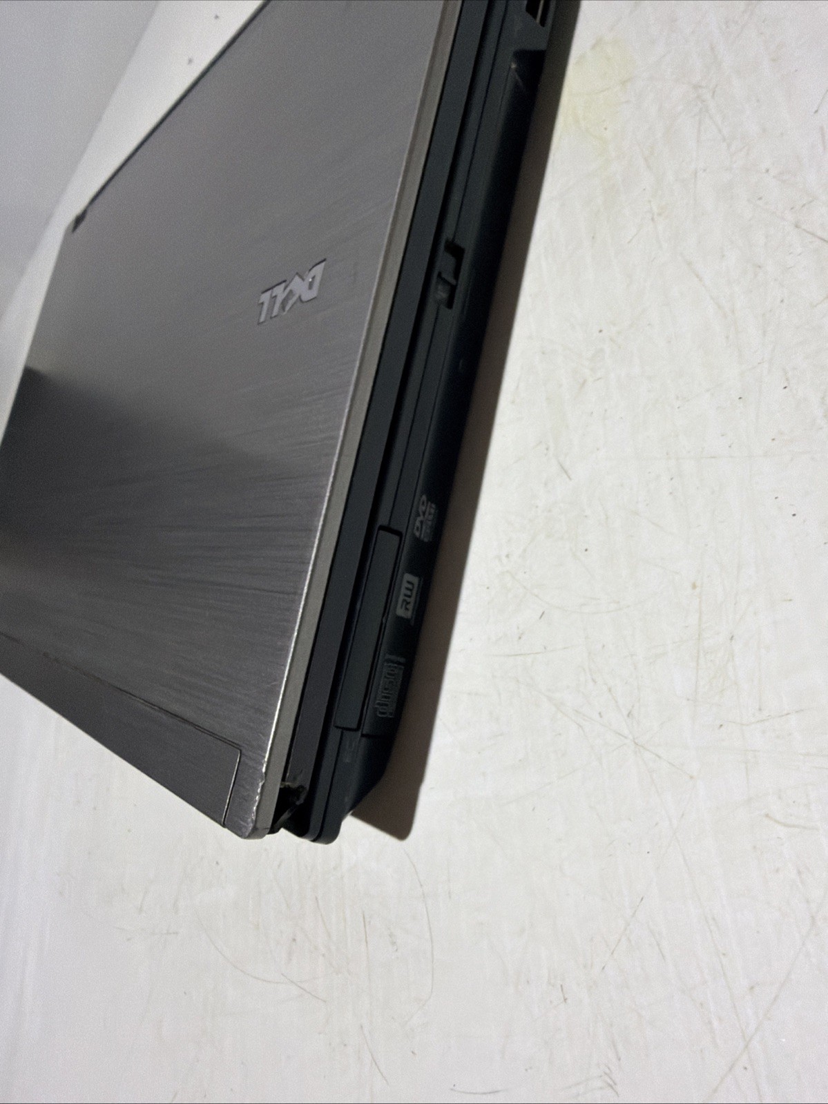 Dell Latitude E4310 14″ Laptop i5 M540 8gb Ram No Drives Boots Bios No P/S