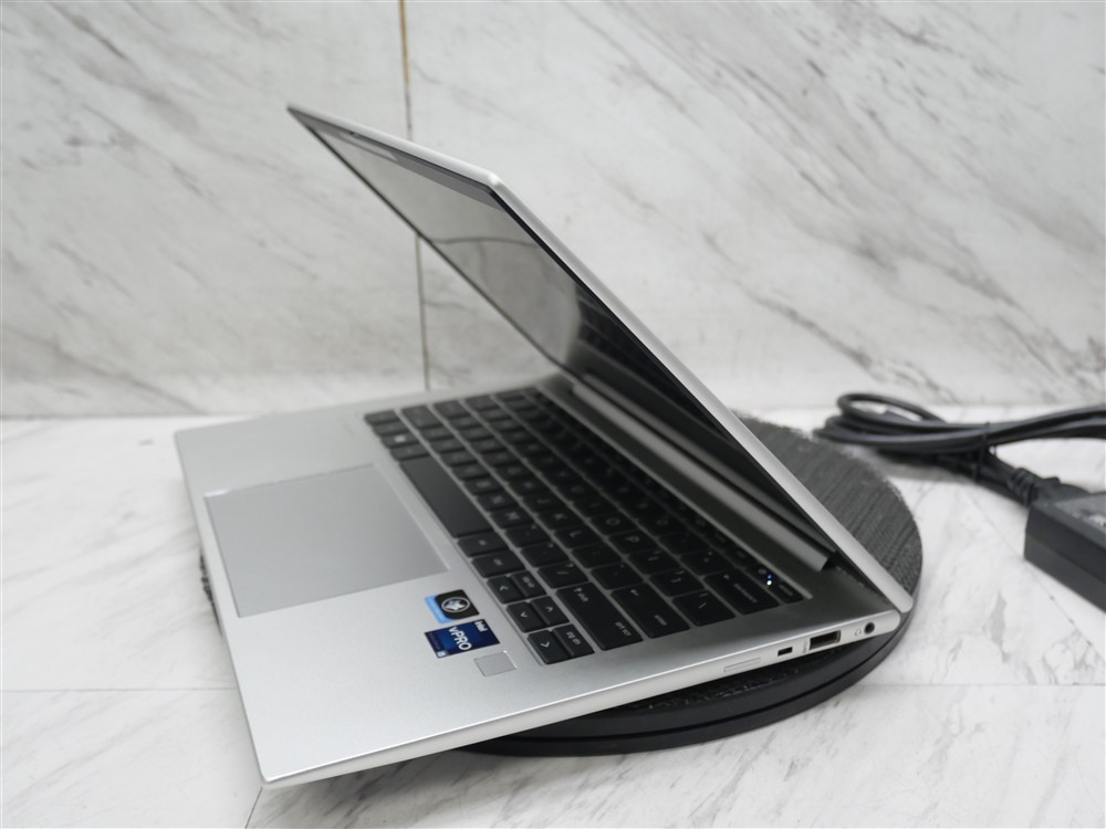 HP ELITEBOOK 840 G9 14″ Laptop i5-1245u 12th Gen 16GB DDR5 RAM Battery included