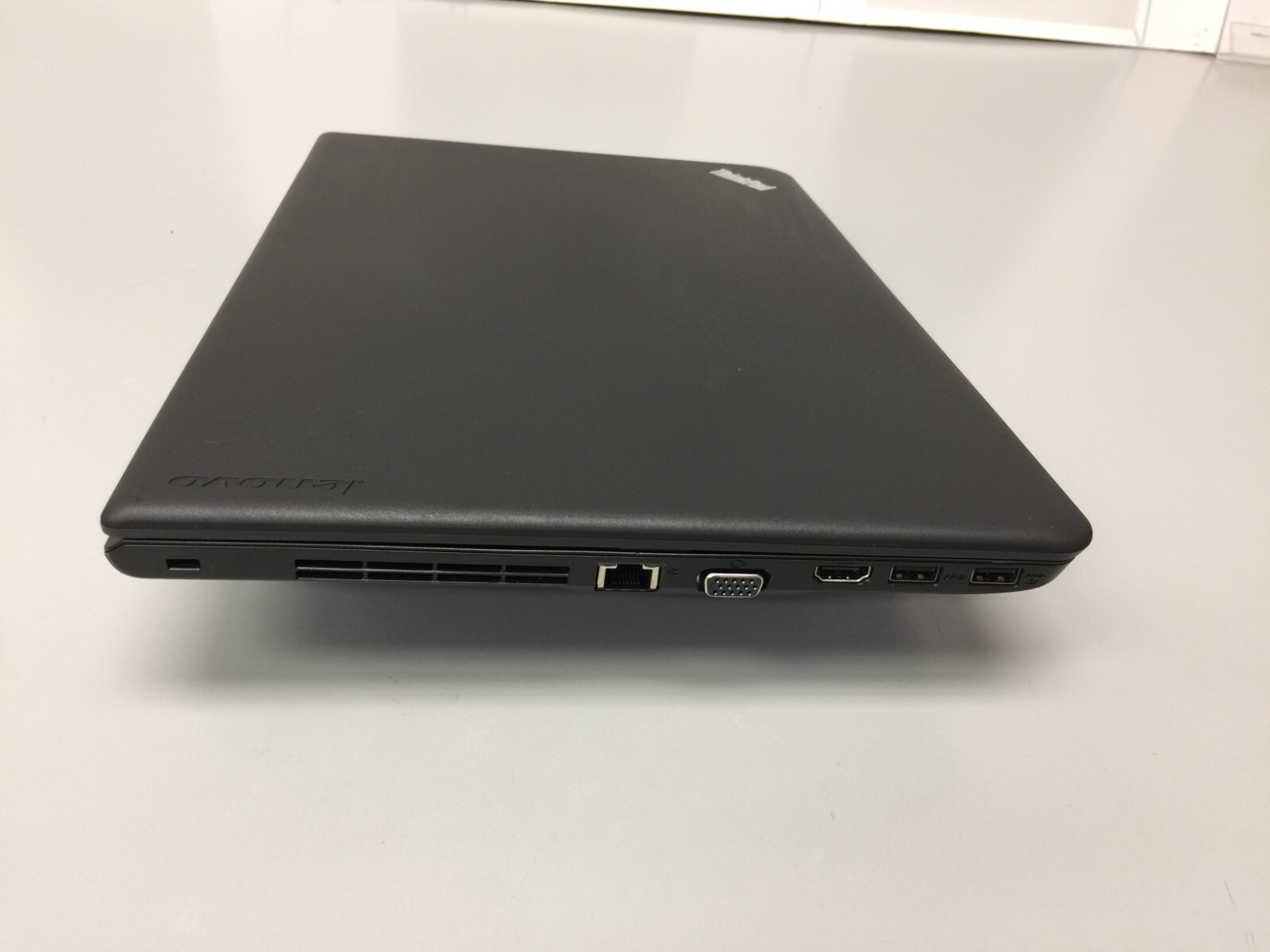 LENOVO THINKPAD E560 Intel Core i5 6th gen 2.30 GHz 8GB RAM 240 GB SSD