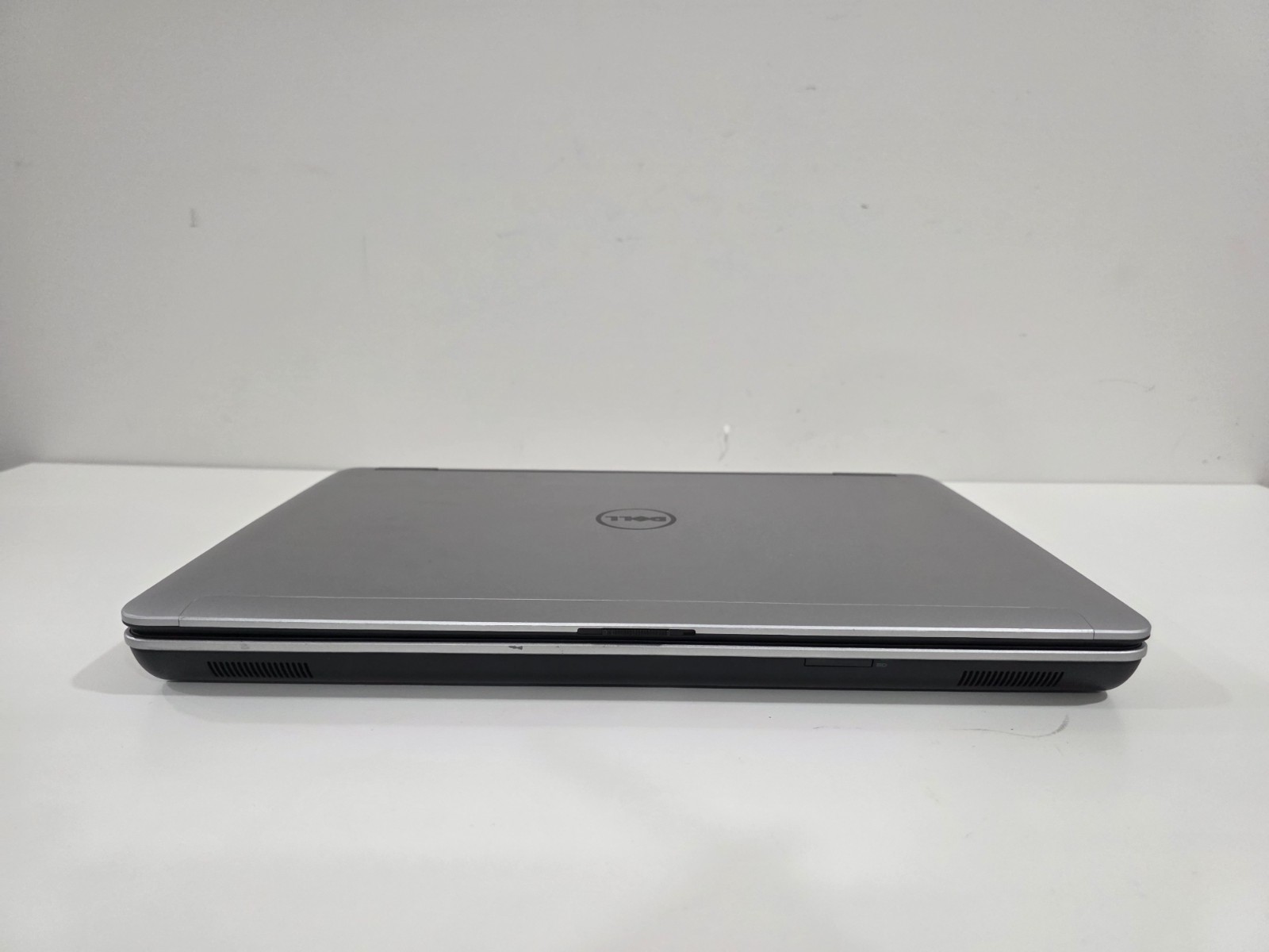 Dell Latitude E6540 Intel i5-4310M 8GB 320GB HDD Bluetooth Comfort KB / RF Tech