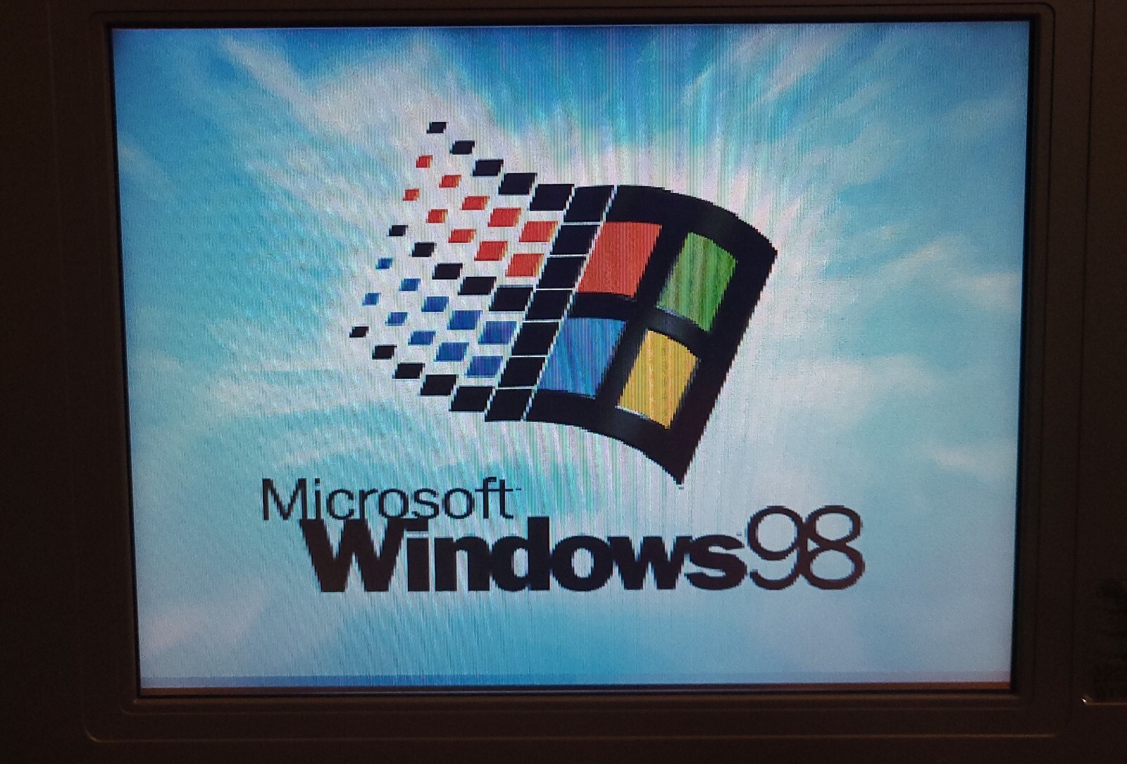 RARE Vintage Soyo PW-9800 (Cyrix MediaGX @233 MHz, 64 MB RAM, Win98SE)