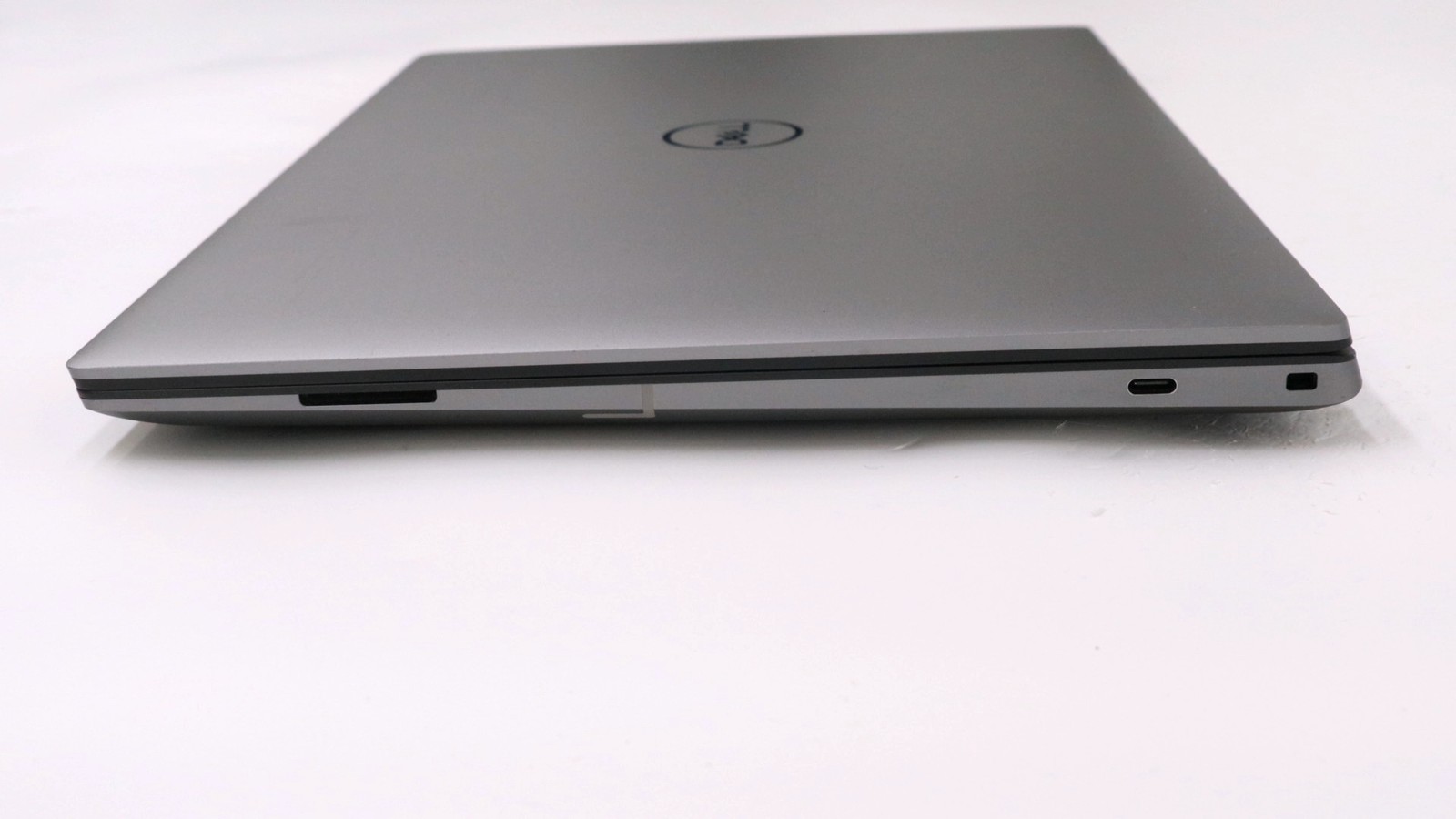 Dell Precision 5680 16″ i5-13600h 16GB 256GB – Good