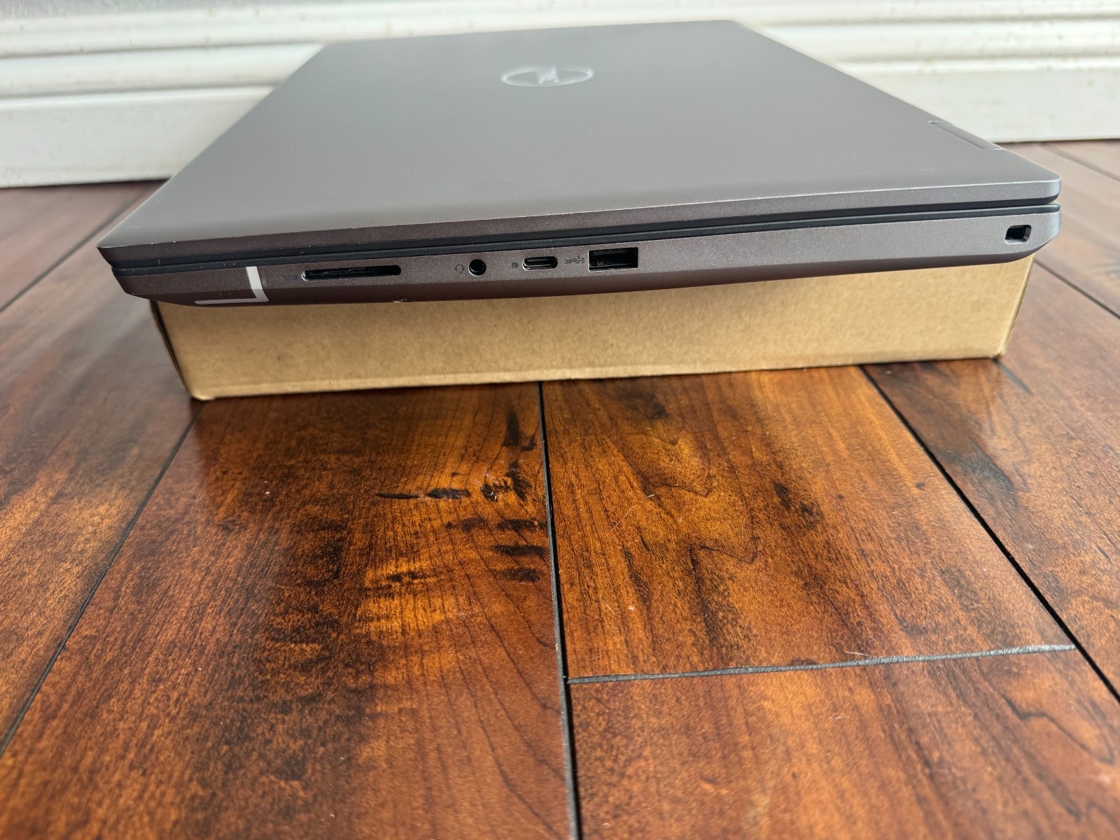 Dell Precision 7670 16″ WLED FHD+ i9-12950HX 32GB RAM RTX 3080 Ti 16GB 3TB SSD