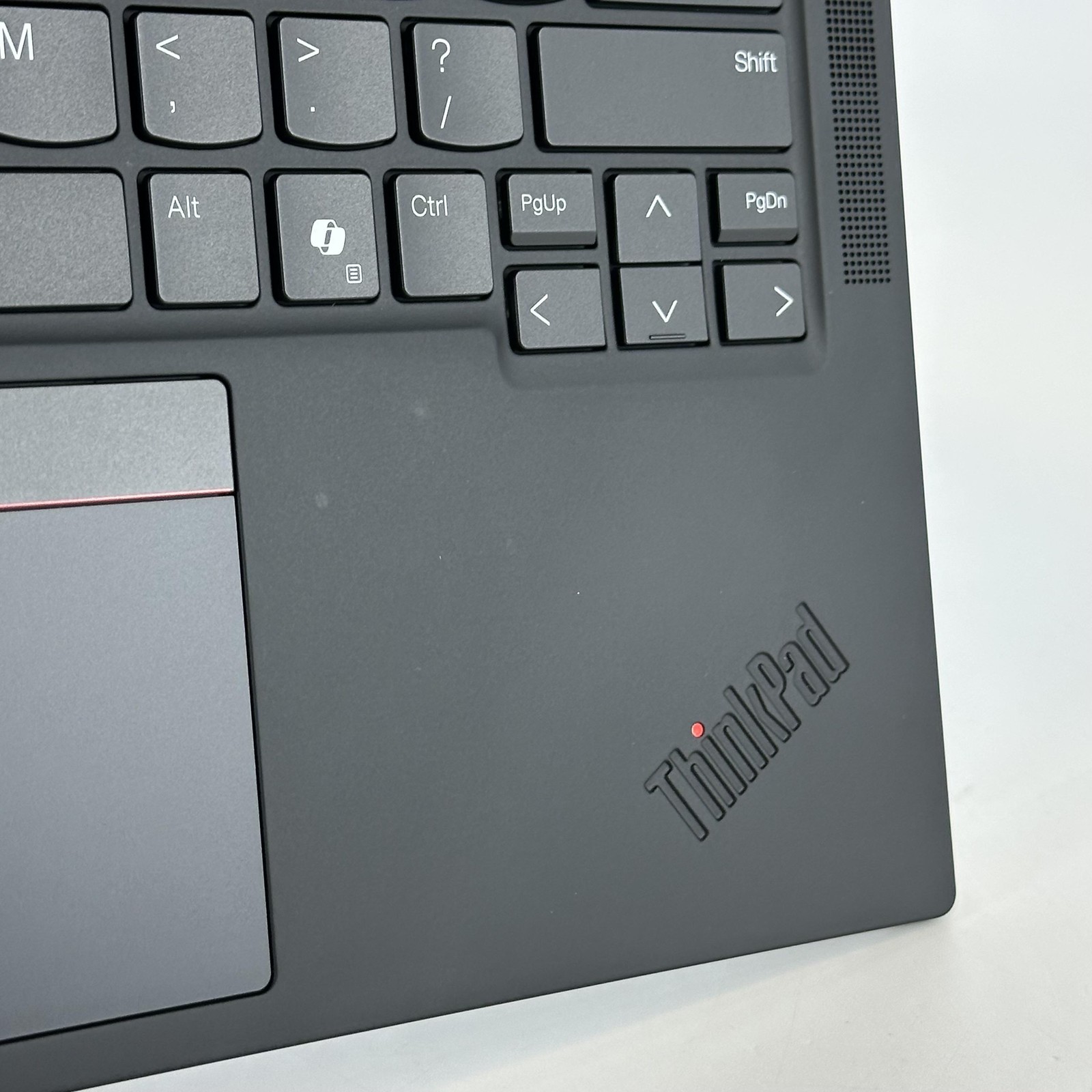 Lenovo ThinkPad T14s Gen 6 FHD+ TOUCH 2.0 GHz Ryzen AI 7 PRO 360 32GB 1TB SSD