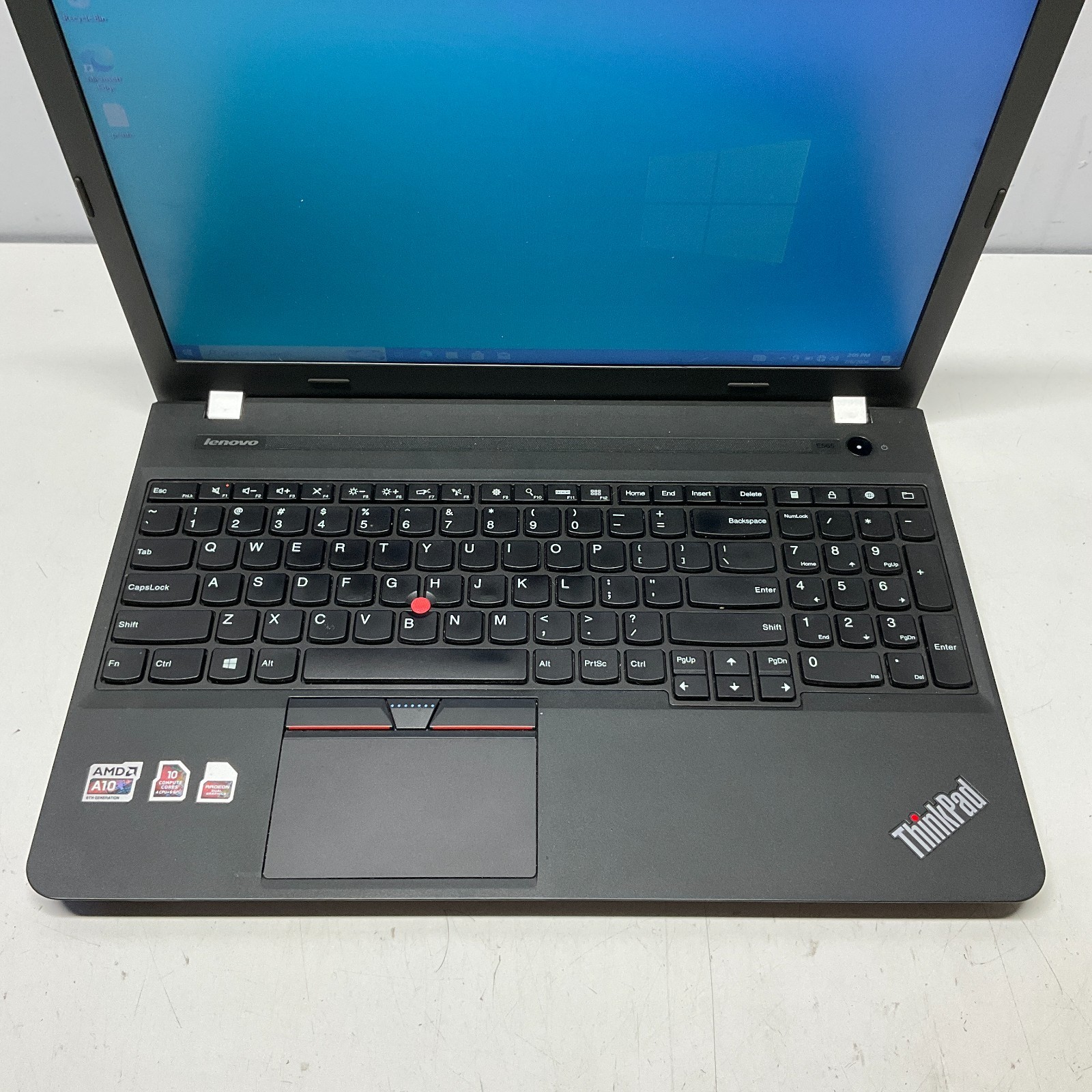 LENOVO ThinkPad E565 20EY000CUS Laptop A10-8700P RADEON R6 4GB 256GB SSD Win 10