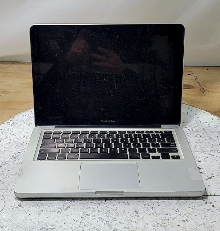 APPLE A1278 13-INCH, EARLY 2011 Laptop Intel I7-2620M 4GB 500GB SEE NOTES