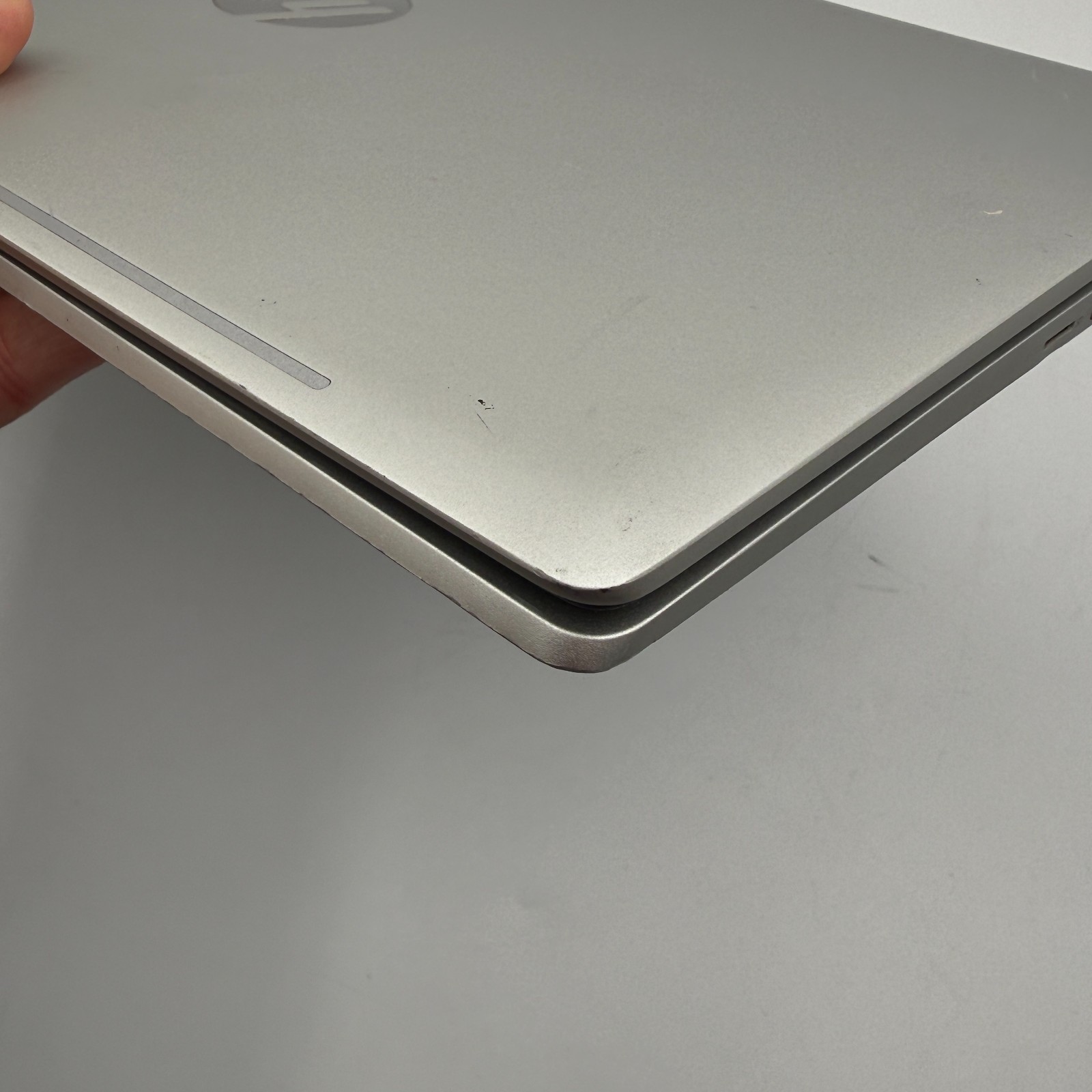 HP ProBook 450 G8 15.6″ i5-1135G7 16GB RAM 256GB SSD Win11 Pro USB-C FHD Dents