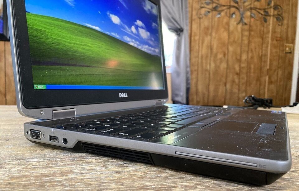15.6″ Lenovo T510/20 Laptop Windows 7 Pro 64 Bit i5 2.5ghz 4gb 250gb DVD