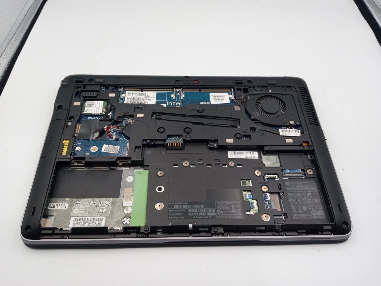 HP EliteBook 840 G2 14″ Touchscreen i7-5600U 2.6GHz – PARTS/REPAIR – READ -RR