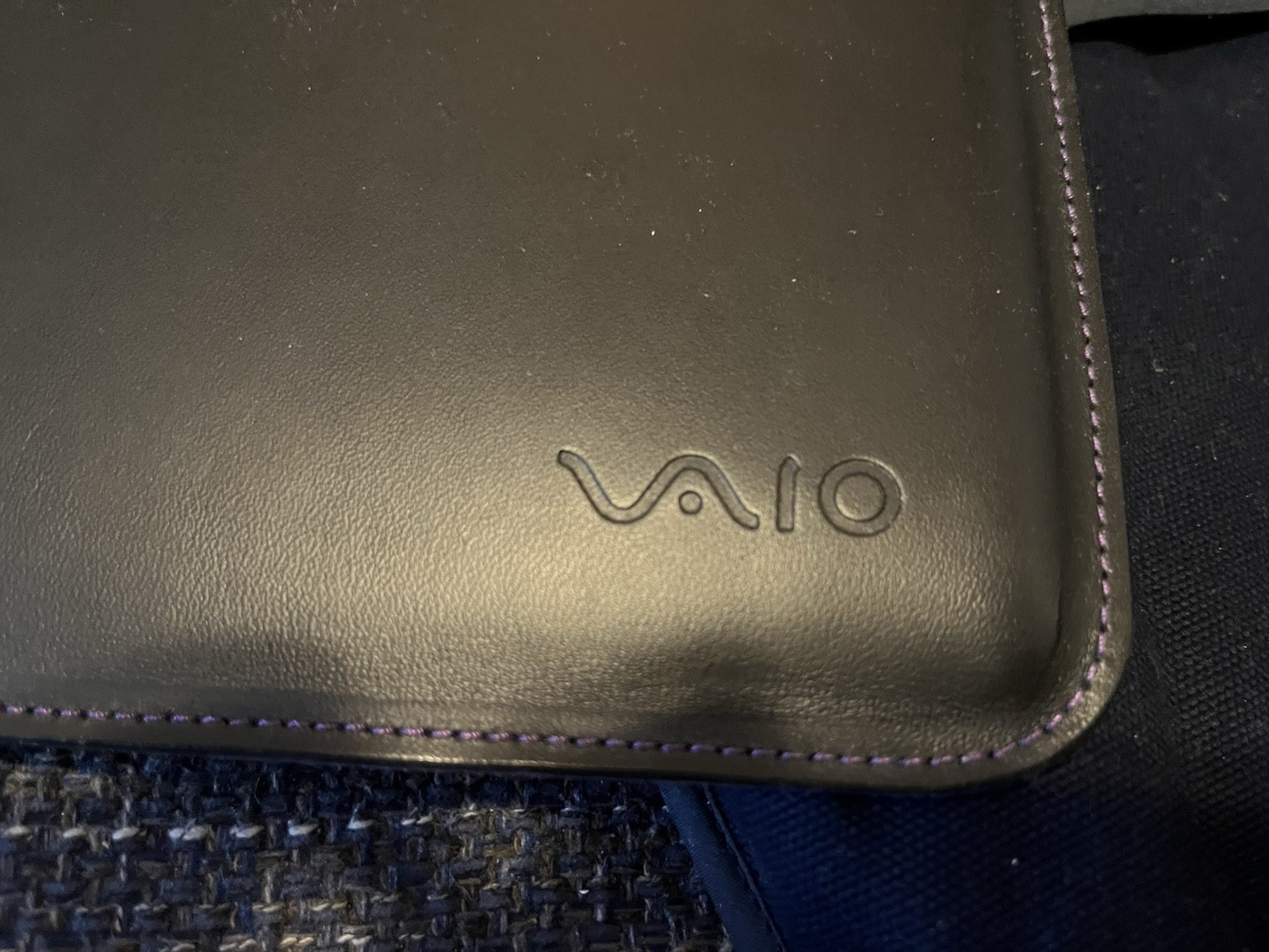 Vaio SX12 VJS123C12N All Black i7-1065G7 32GB 1TB SSD 12.5″ two cases English OS