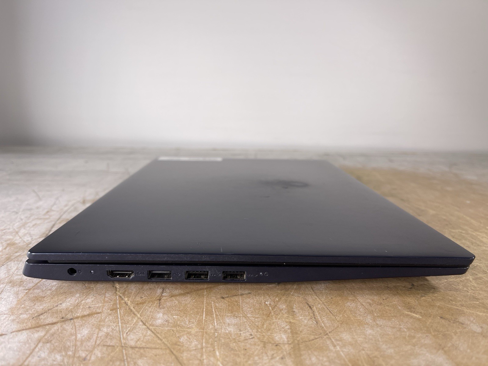 LENOVO IDEAPAD 3 15ADA05 RYZEN 5 3500U @ 2.1 GHz, 12 GB RAM, NO HDD/OS – (PARTS)