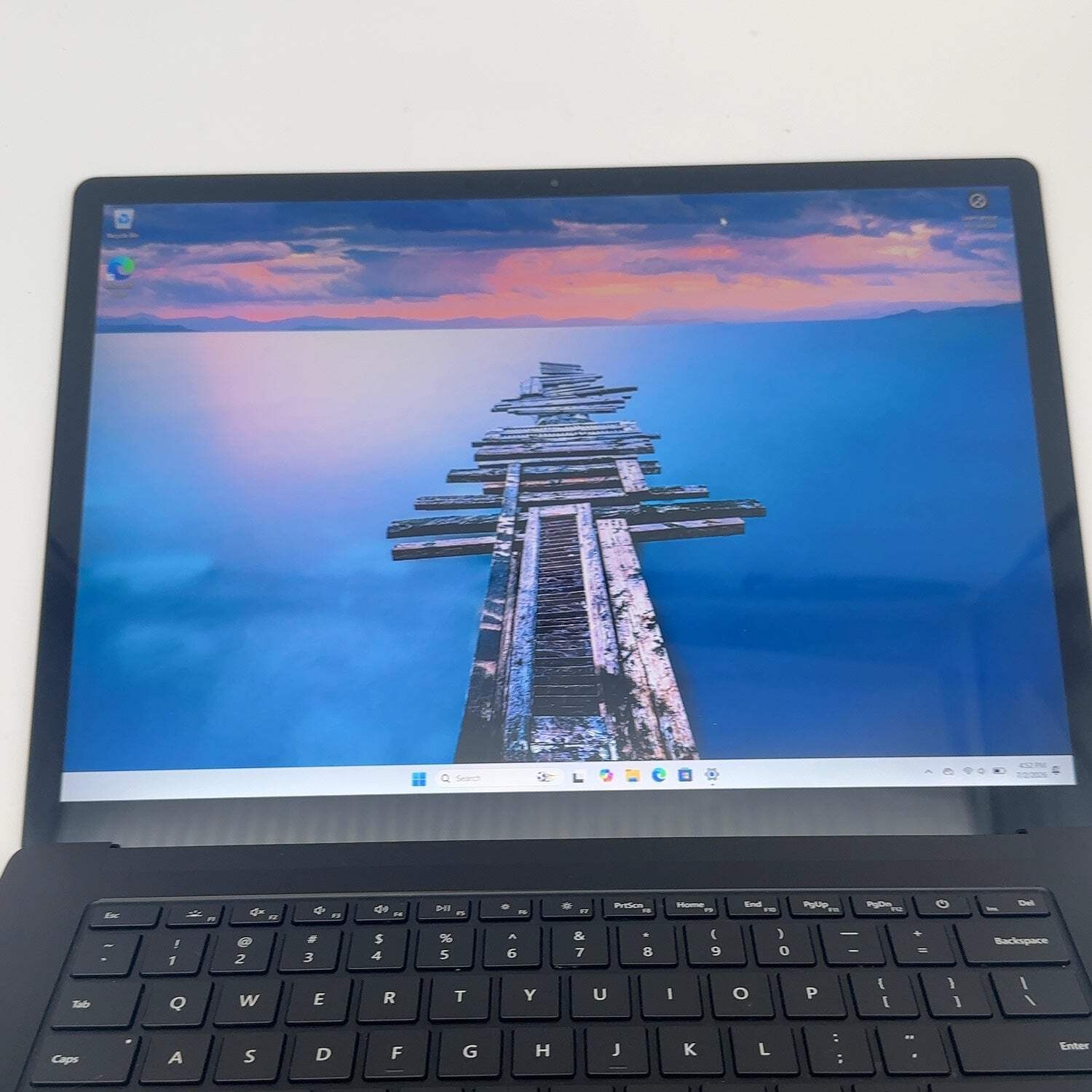 Microsoft Surface Laptop 3 1873 15″ Ryzen 5 2.1GHz 8GB RAM 128GB SSD
