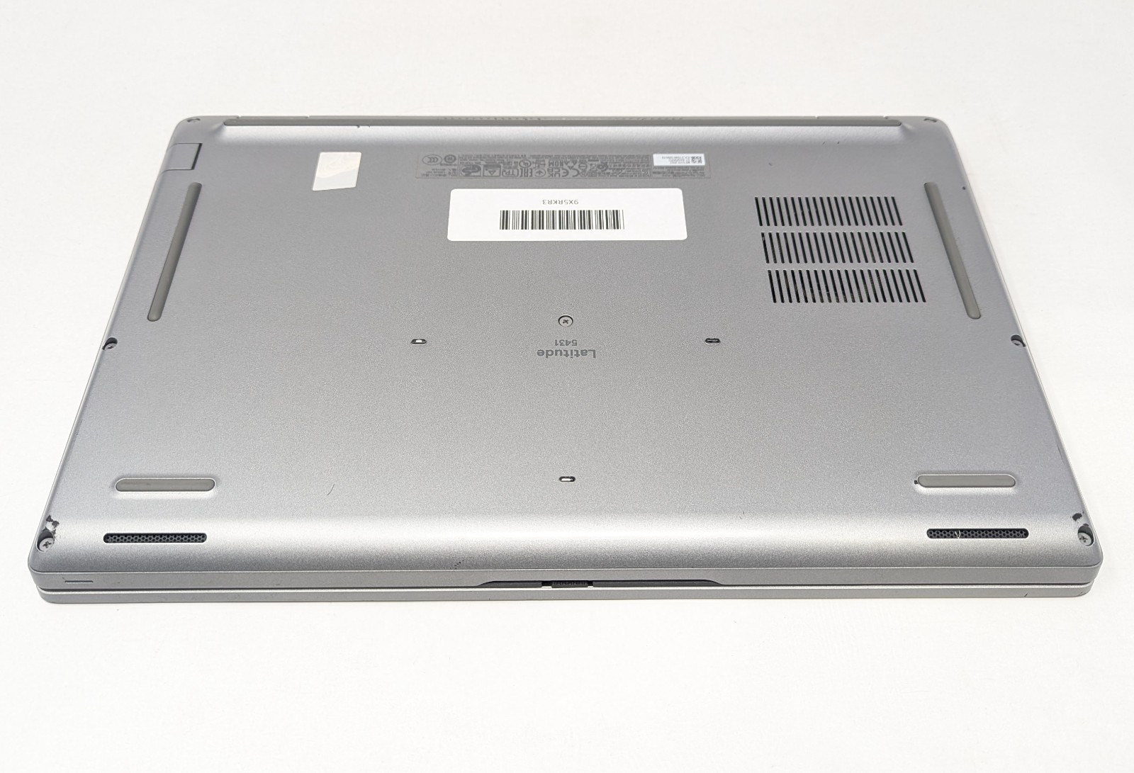 Dell Latitude 5431 – Intel Core i7-1270P 2.20 GHz 8GB DDR5 RAM 25GB SSD No OS/AC