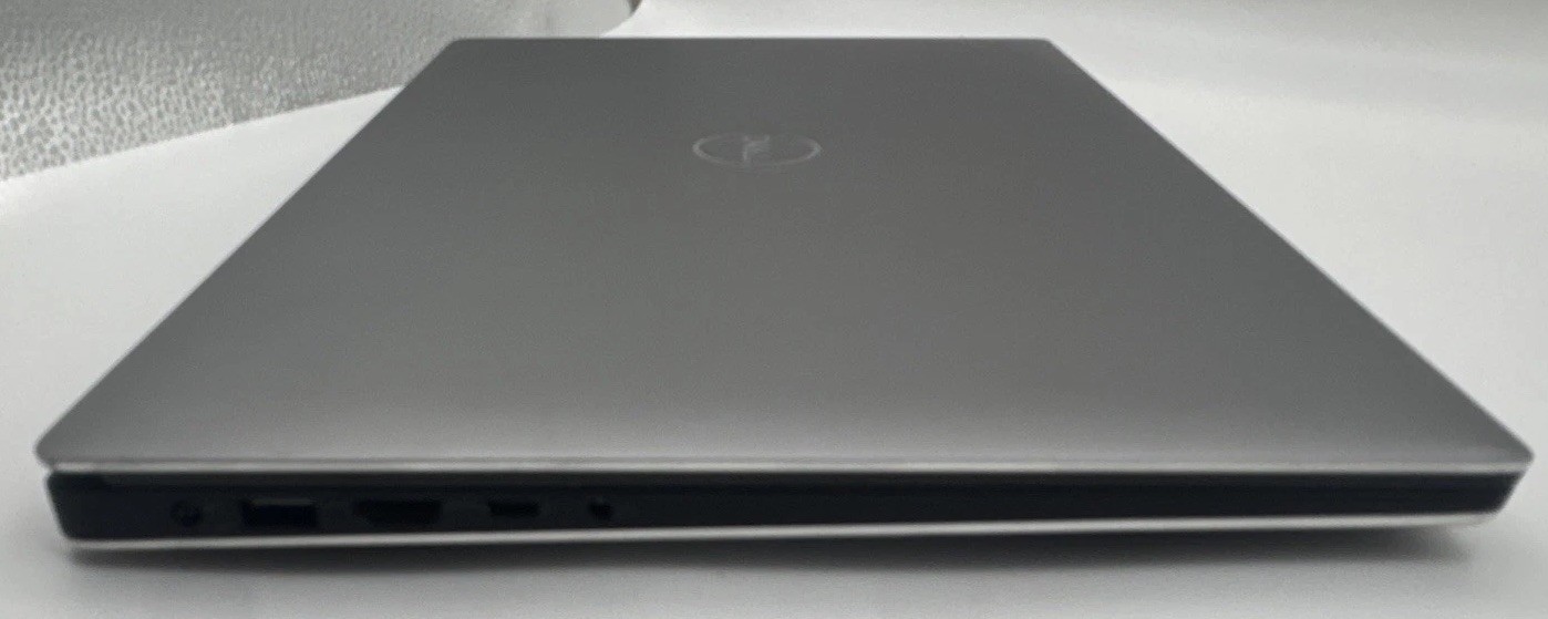 Dell Precision 5540 i9 9th Gen *32GB RAM 512GB – Good condition – Free shipping!