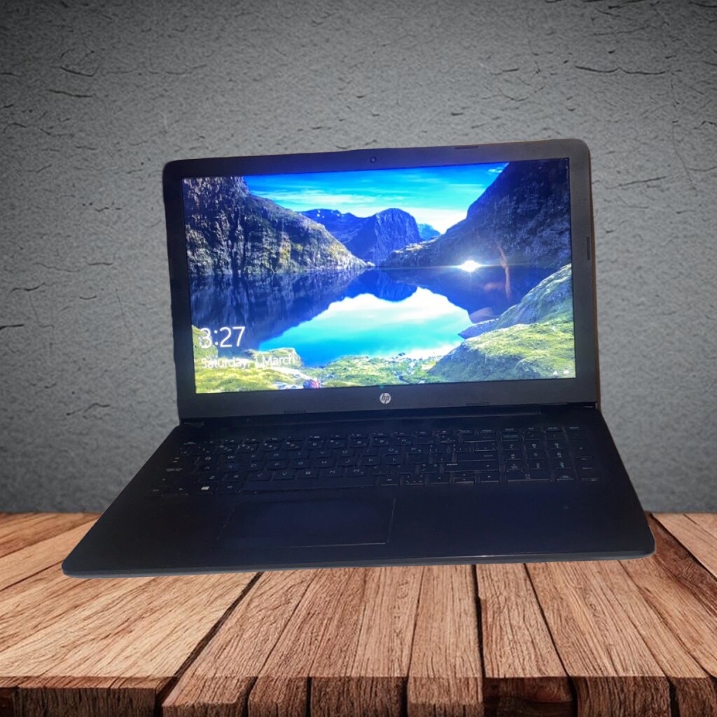 HP 15-ba008ca 15.6″ Laptop AMD E2-7110 APU With Radeon R2 GPU 4GB 500GB PRO