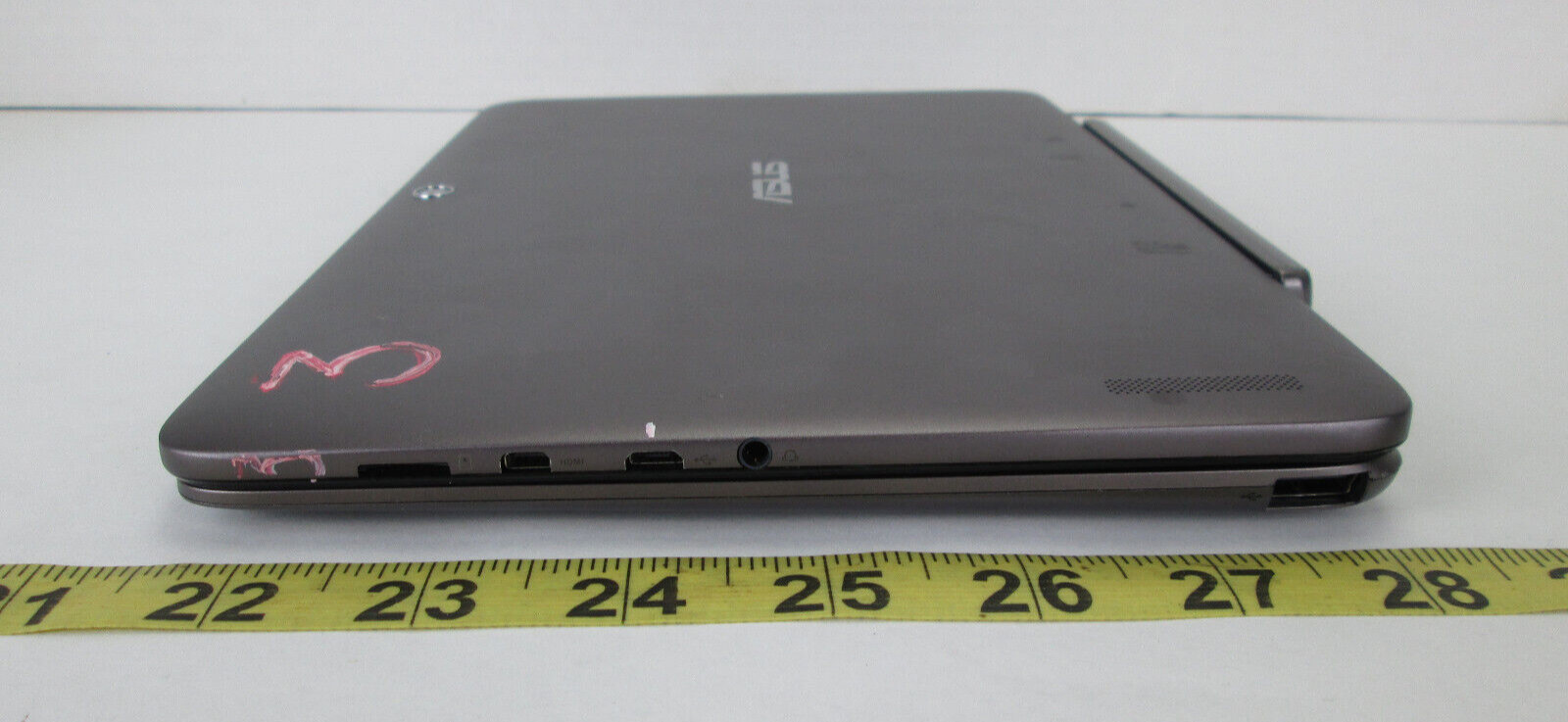 Asus Transformer Book Tablet/Laptop Windows 10 Home Intel Atom x5 4GB RAM SKU A