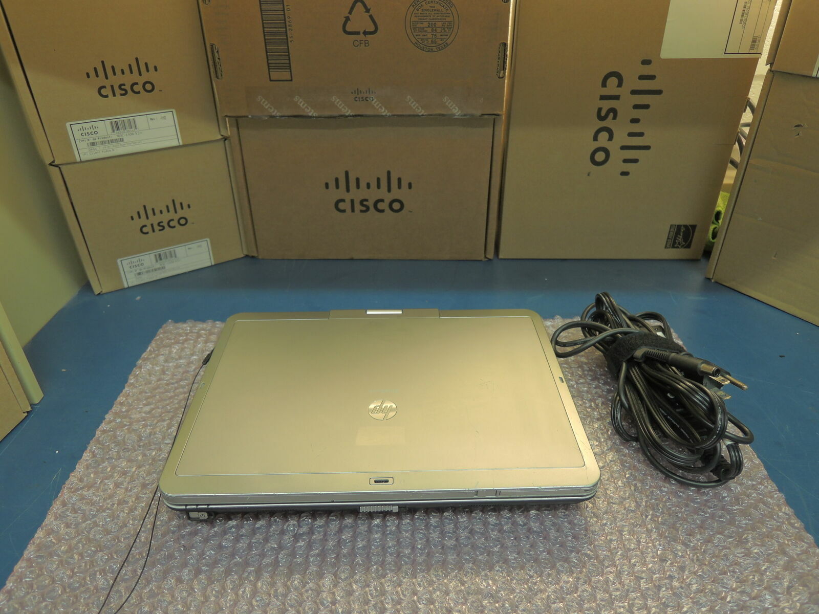 HP EliteBook 2760P Intel Core i5-2540M. *90 days warranty*