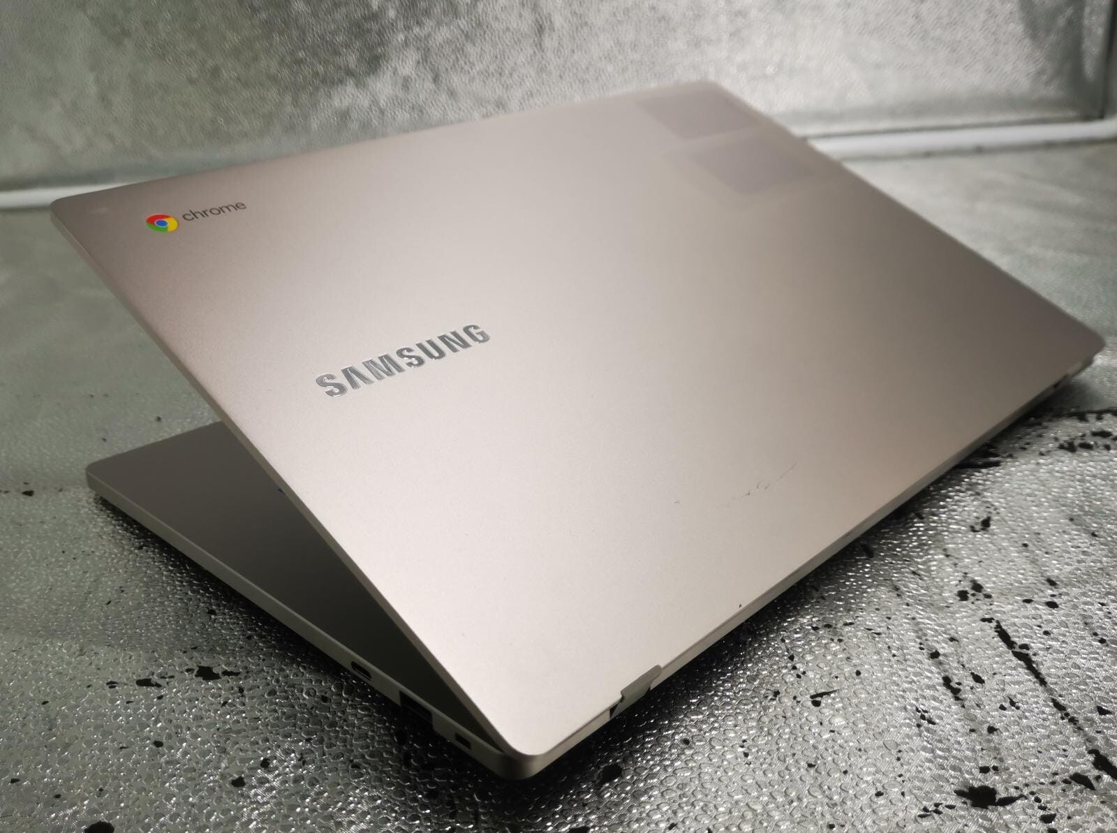 Samsung Chromebook XE350XBA Laptop 15.6″ 4GB Ram 32GB Chrome OS