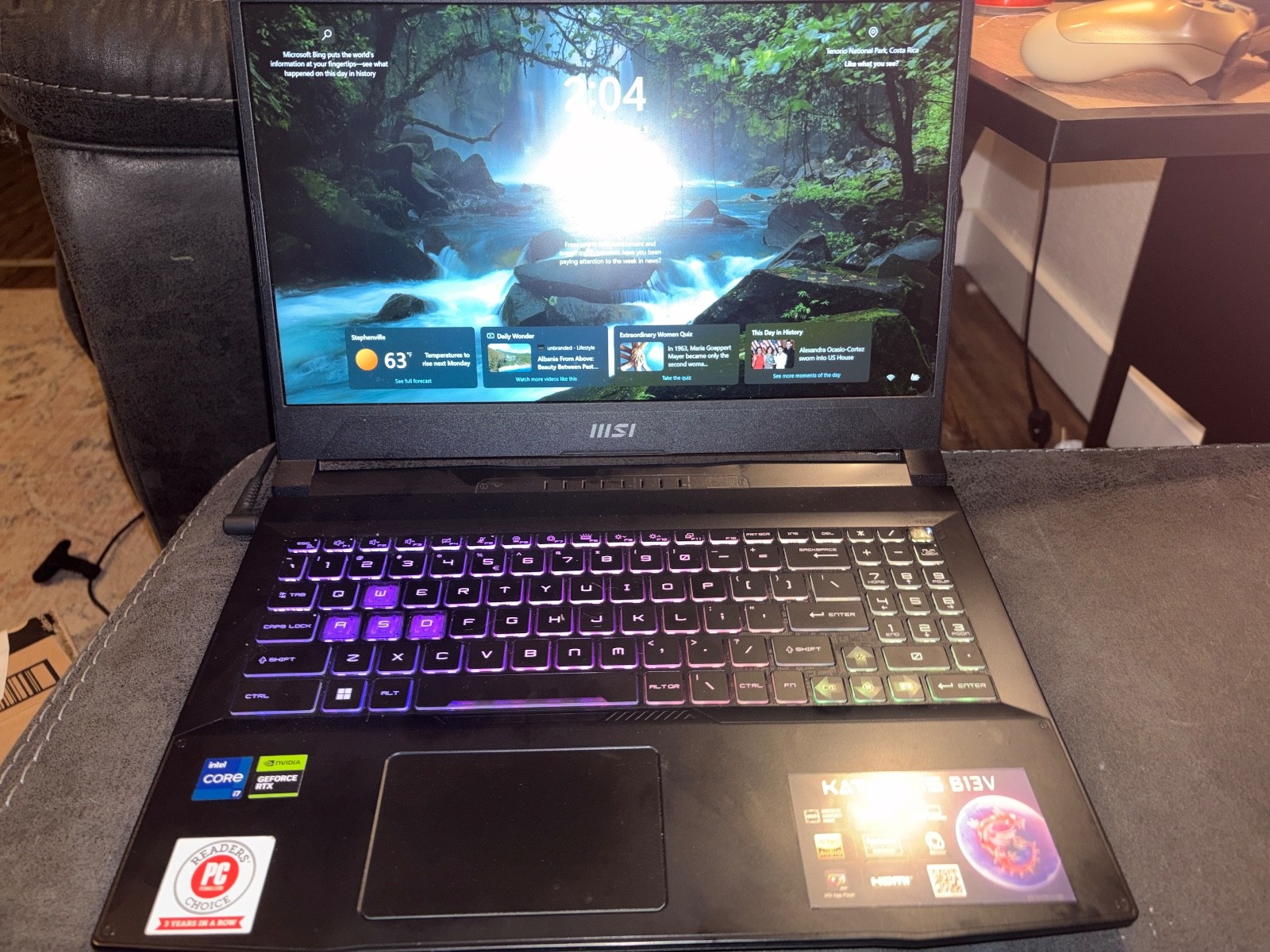 MSI Katana 15 B13V Win 11 Core i7-13620H 2.4GHz RTX 4050 16GB RAM 1TB SSD 15.6″