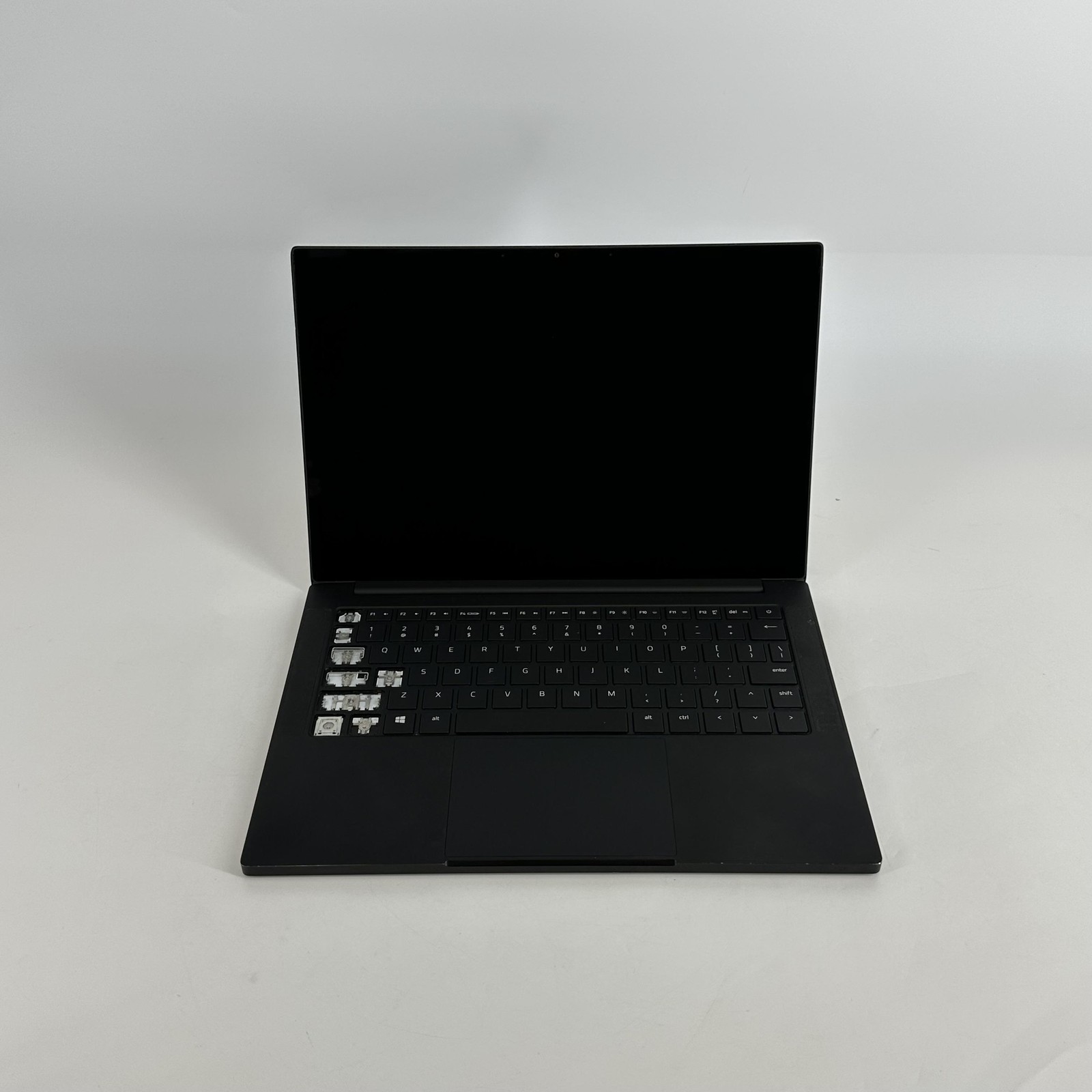 Razer Blade Stealth 13 4K TOUCH i7-8565U 1.8GHz 16GB 512GB SSD MX150 Fair