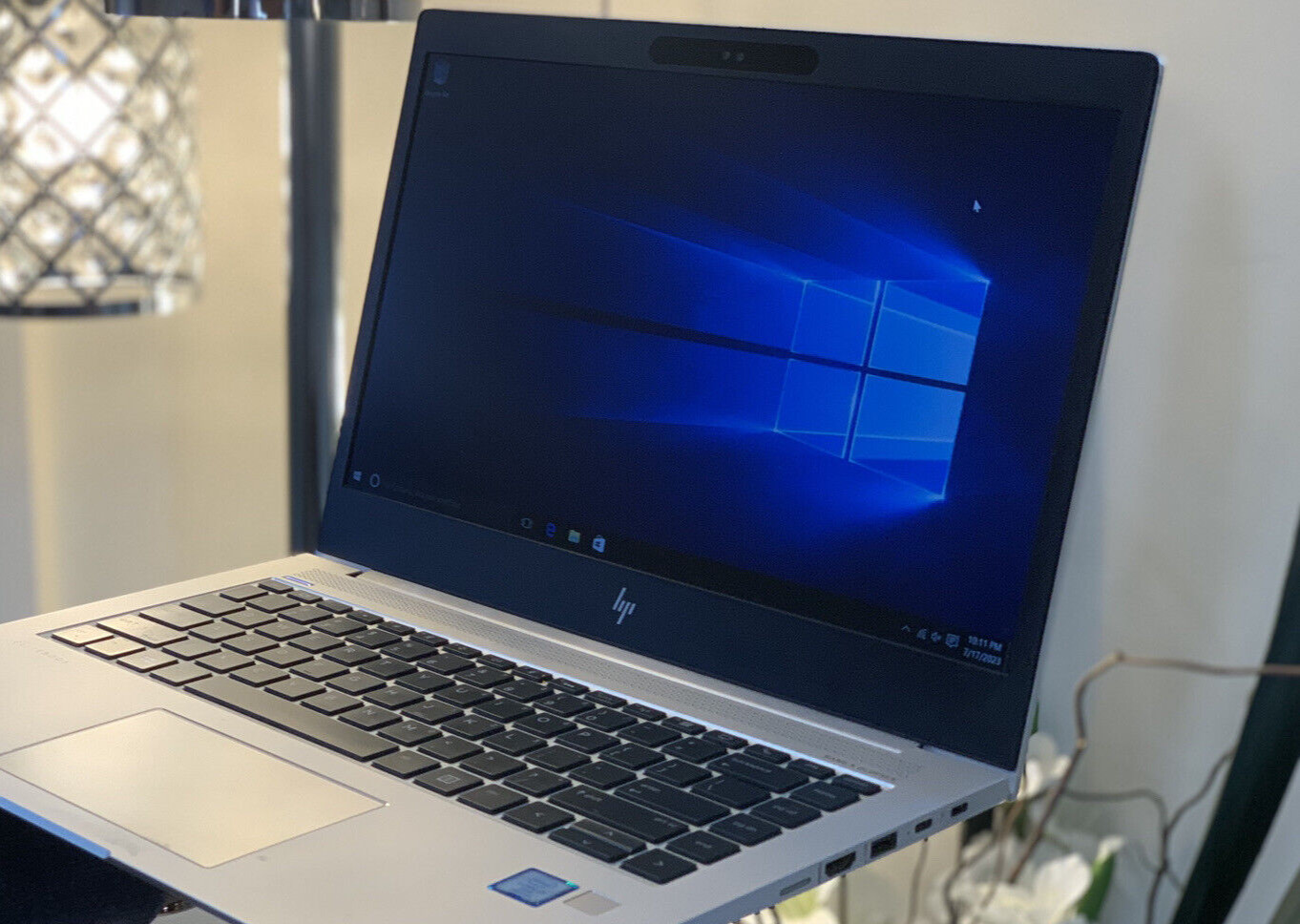 HP EliteBook 1040 G4| i7-7600U| 2.8GHz | 16GB RAM|51 2 GB SSD |Finger Print| 14″