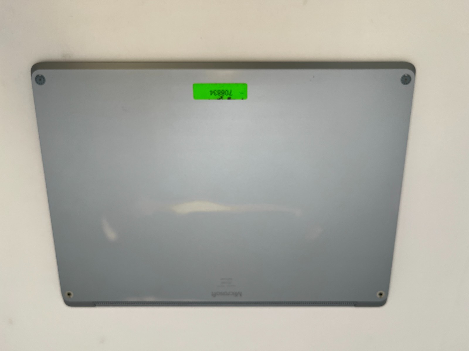 Microsoft Surface Laptop 4 1950 13.5″ Touch i5-1145G7 16GB RAM 500GB NVME