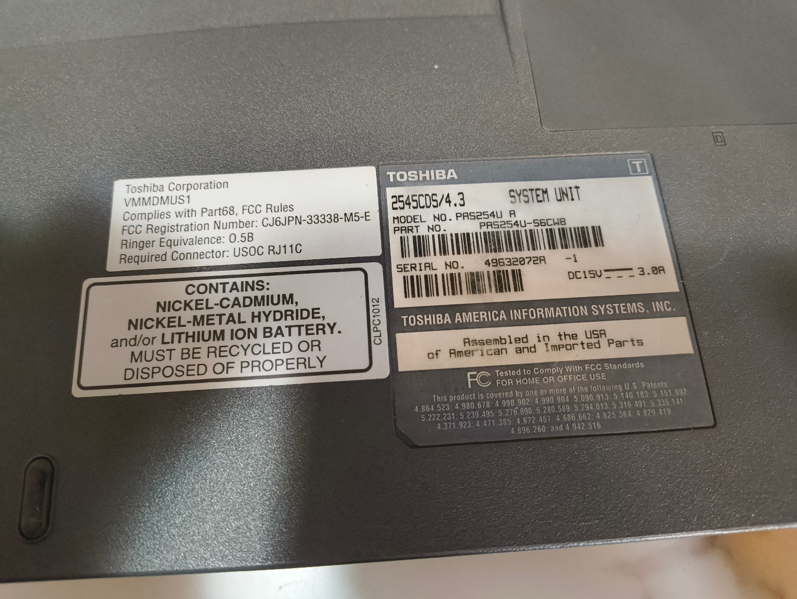 Vintage Toshiba Satellite 2545CDS Untested No Charger