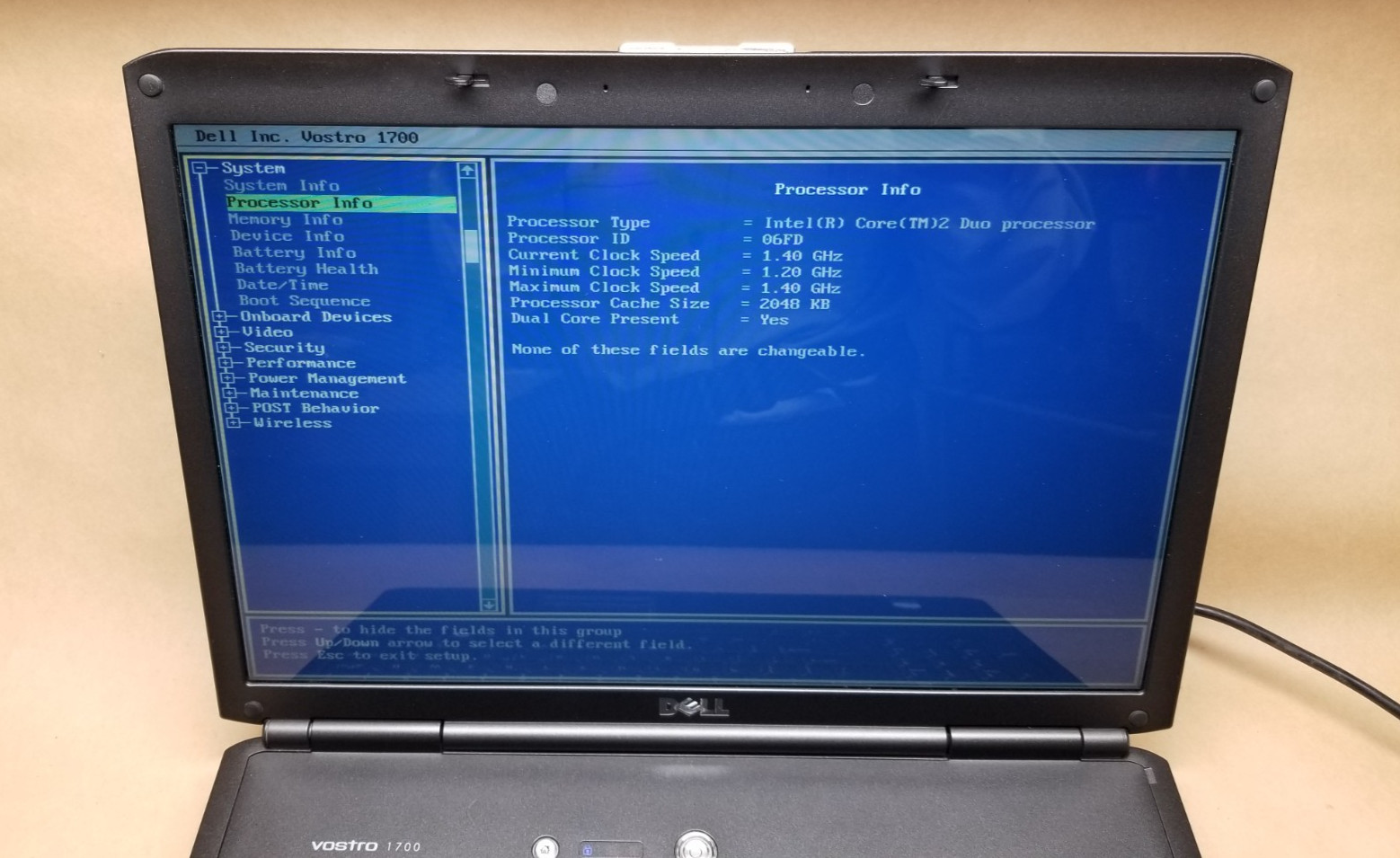Dell Vostro 1700 17.1 in LAPTOP CORE 2 DUO, 4GB RAM, 500GB HDD, NO OS