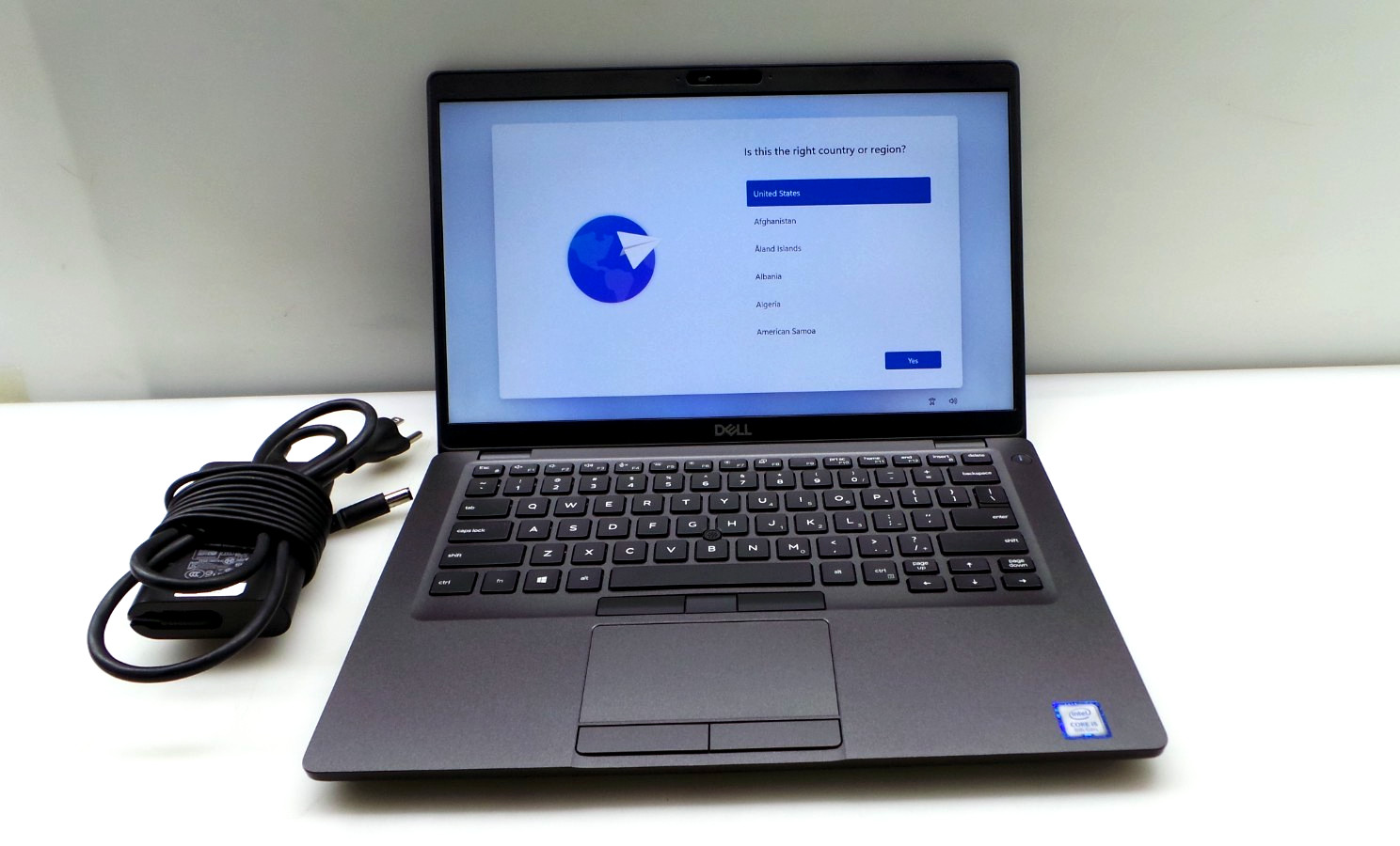 Dell Latitude 5400 | 14″ | i5-8265U 1.60GHz | 16GB RAM 256GB NVMe | WIN 11 PRO