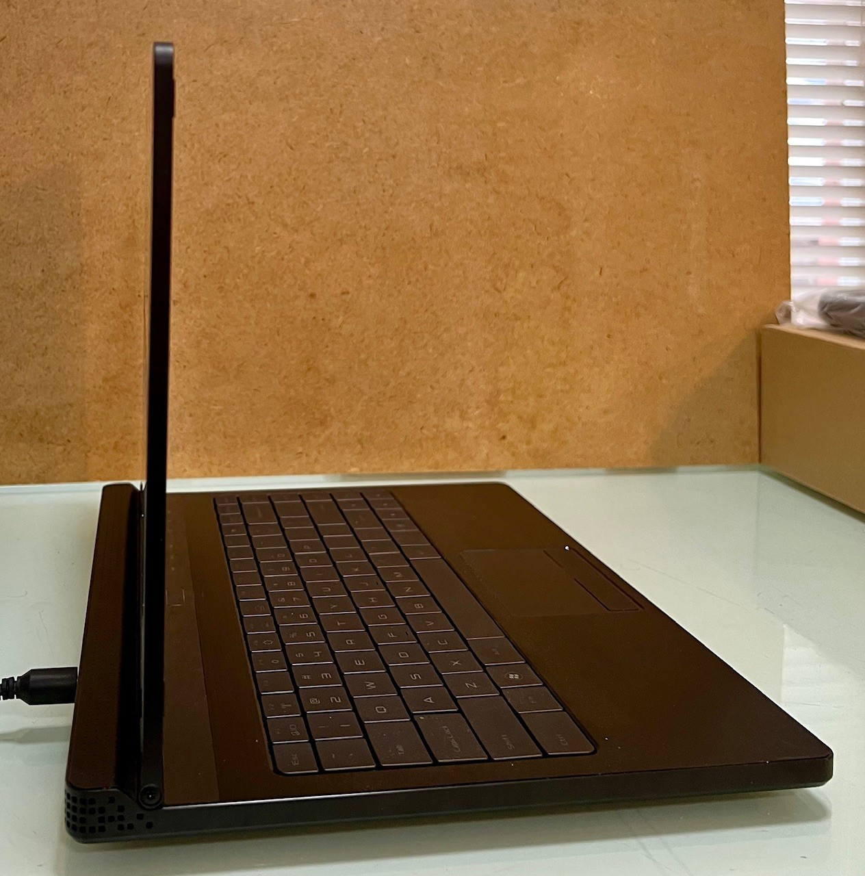 Dell Adamo 13 XPS – Vintage 2009