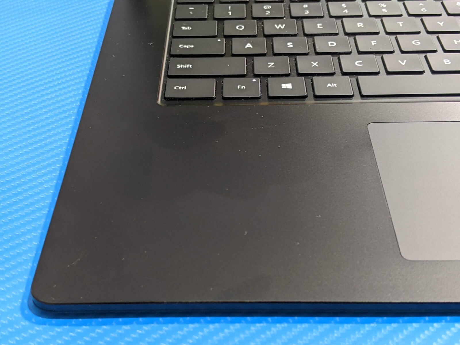 MS Surface Laptop 3 1873 15″ 2496×1664 TOUCH Ryzen 5 3850U 2.1GHz 16GB 256GB +PA