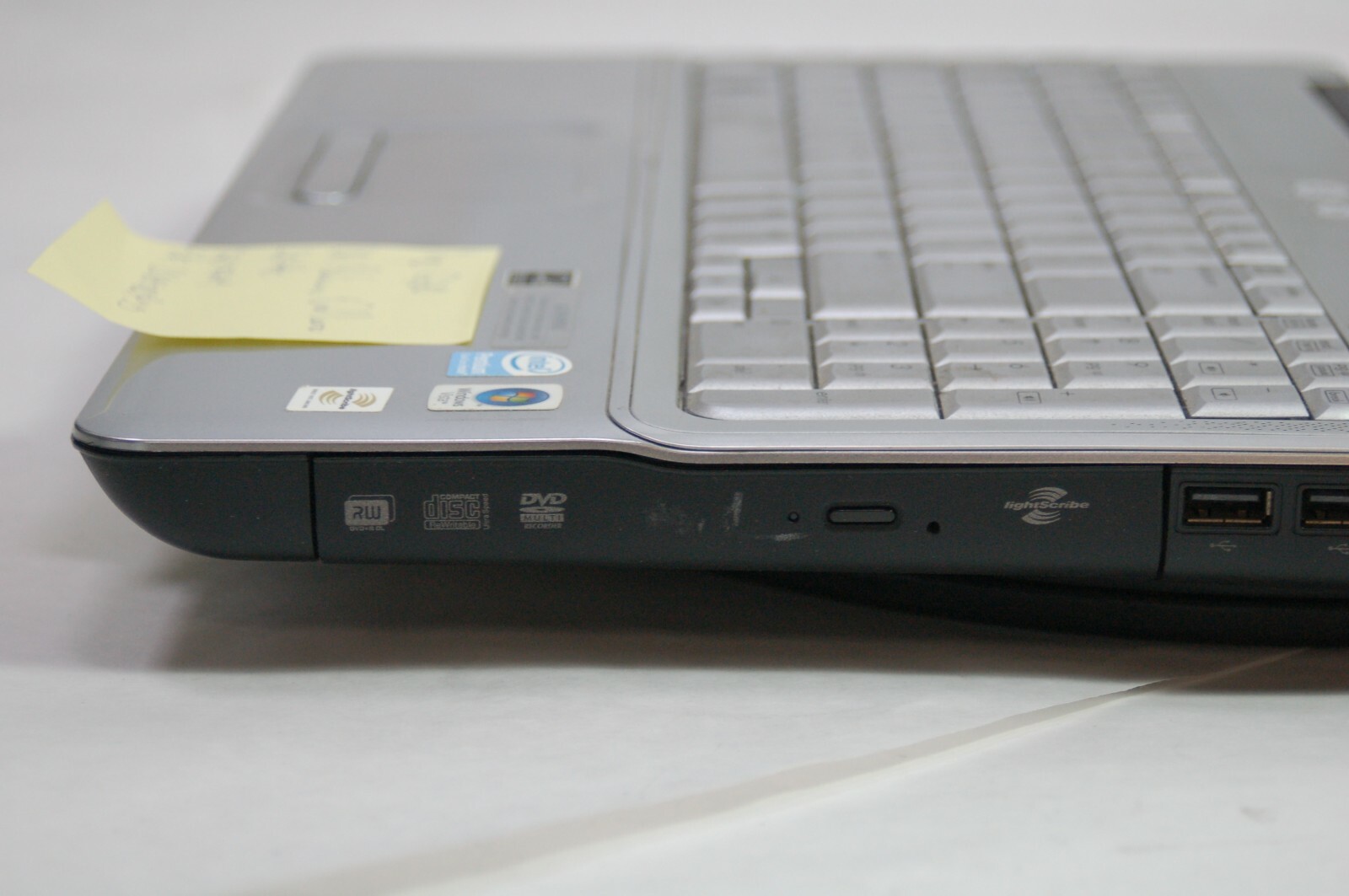 hp G60 CPU Pentium Dual Core 2GHz 3GB RAM S# 2CE8505P33 As Is