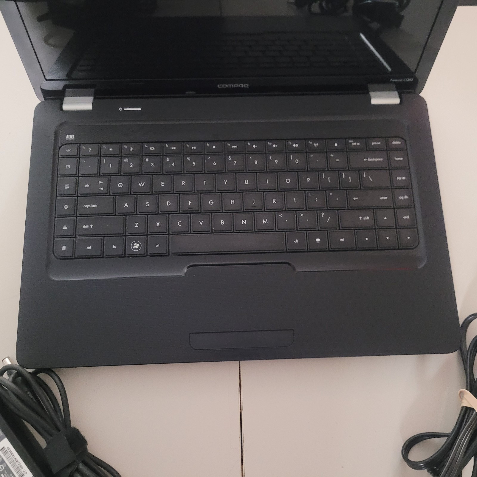HP Compaq Presario CQ62 15.6 2gb Ram 250GB HD w/Power Supply As-Is For Parts