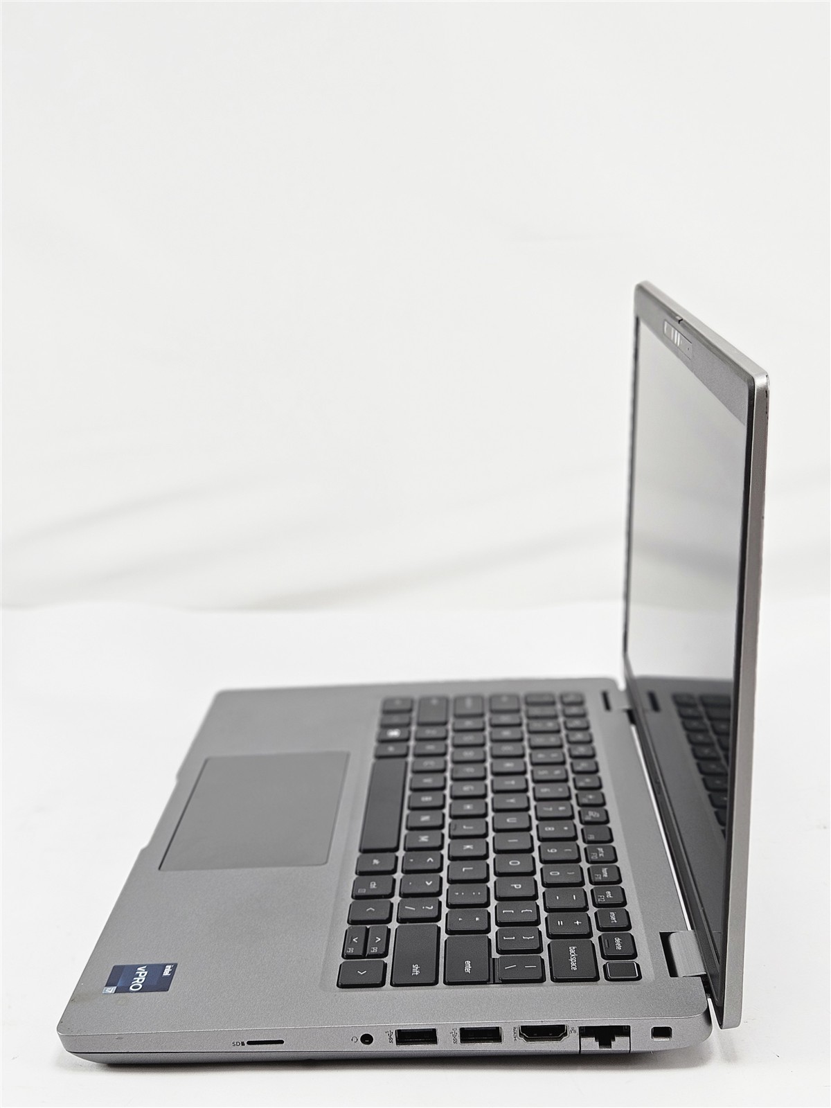 Dell 14″ Latitude 5431 i7-1270P 16GB RAM 256GB SSD Intel Iris Xe Graphics No OS