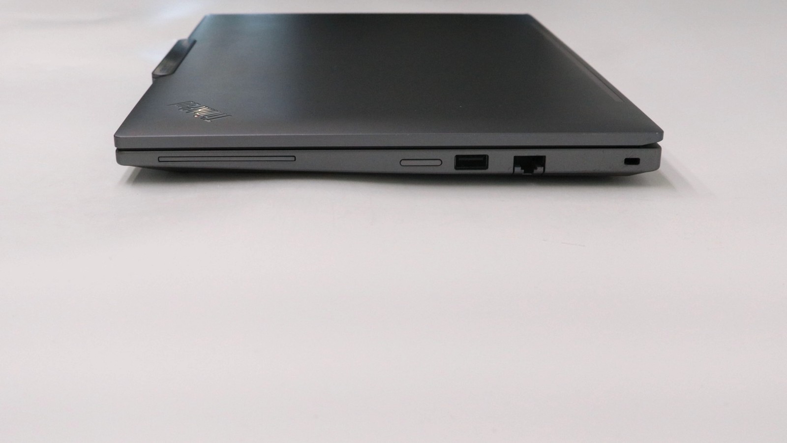 Lenovo ThinkPad T14 Gen 5 14″ Ultra 7 155U 16GB 512GB – Good