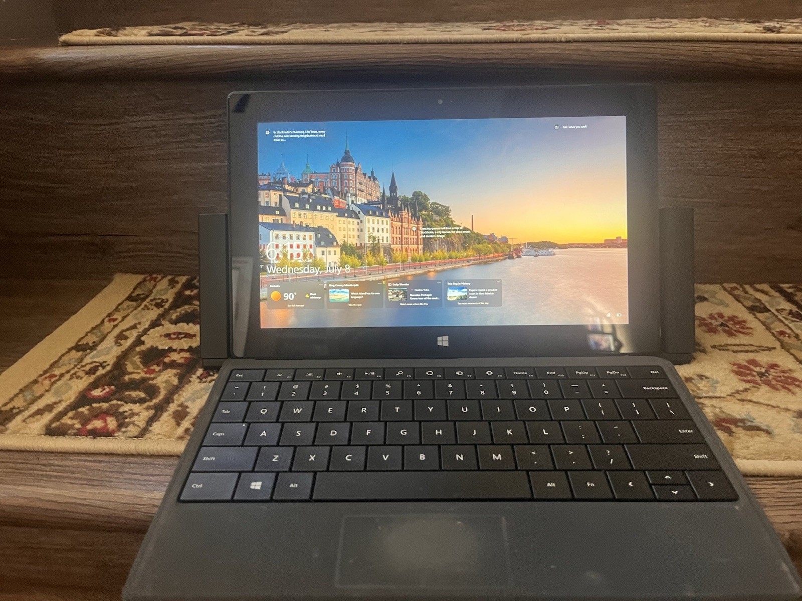 Surface Pro 8 , WITH Docking Station, 128 GB, Windows 10, i5, 4GB,