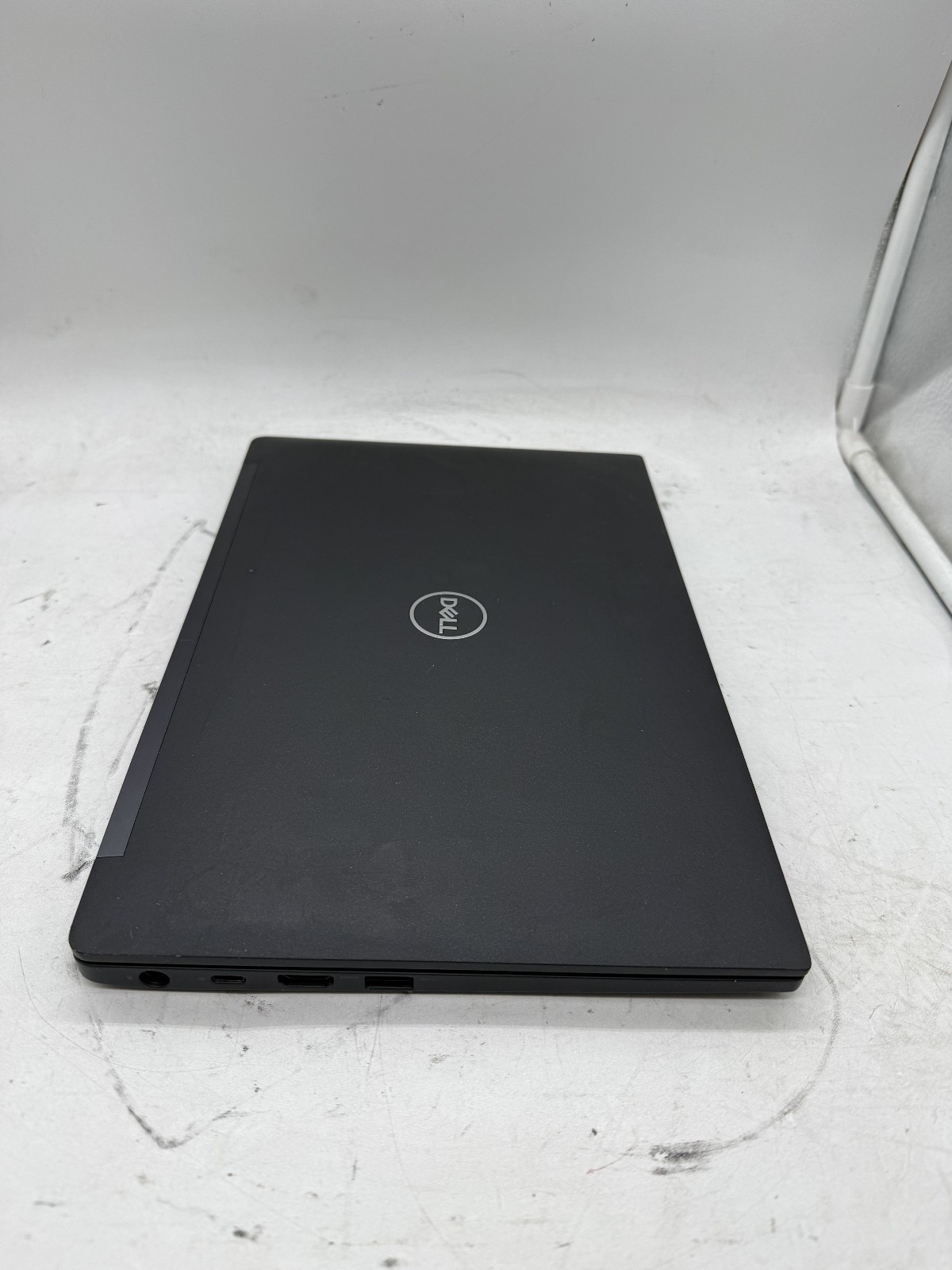 Dell Latitude 7390 i5-8350U 8GB RAM 256GB SSD (READ)