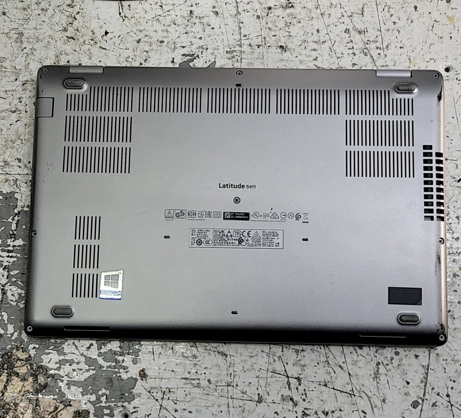 DELL LATITUDE 5411 P98G PC Laptop CORE I7-10850U 16GB 256GB