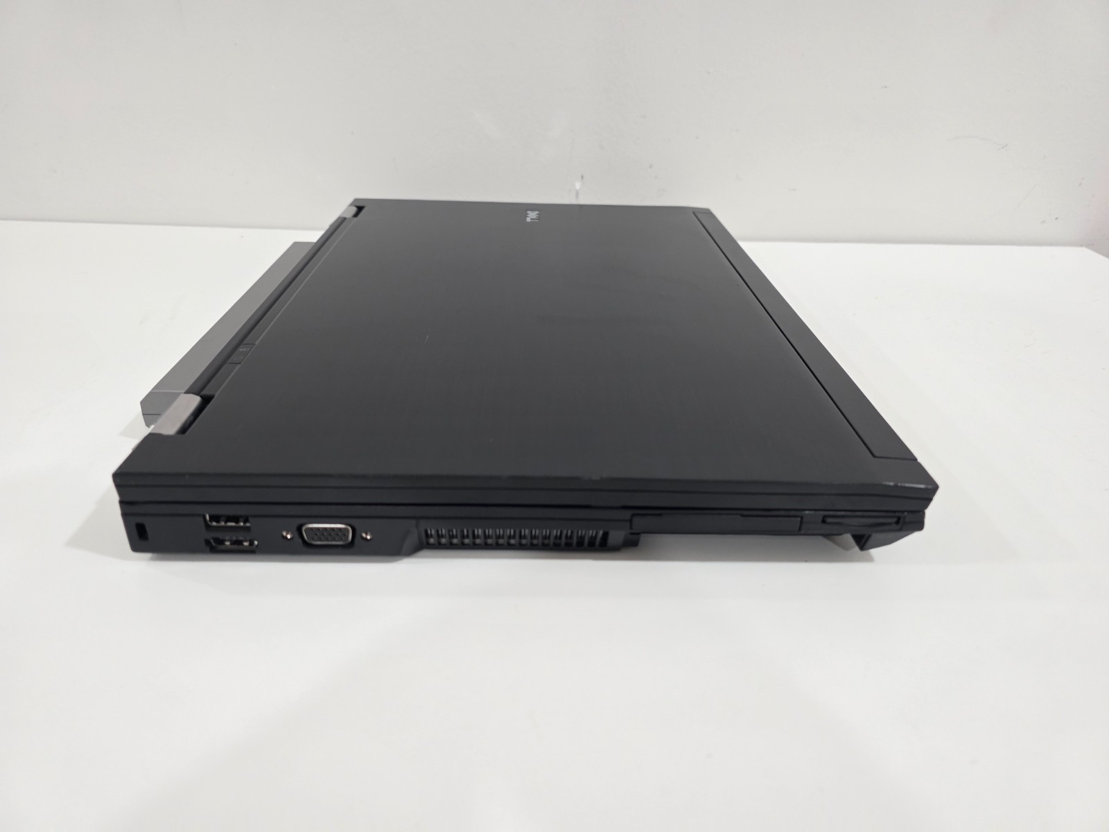 Dell Latitude E6500 Intel Core2 Duo CPU T9400 4GB Webcam