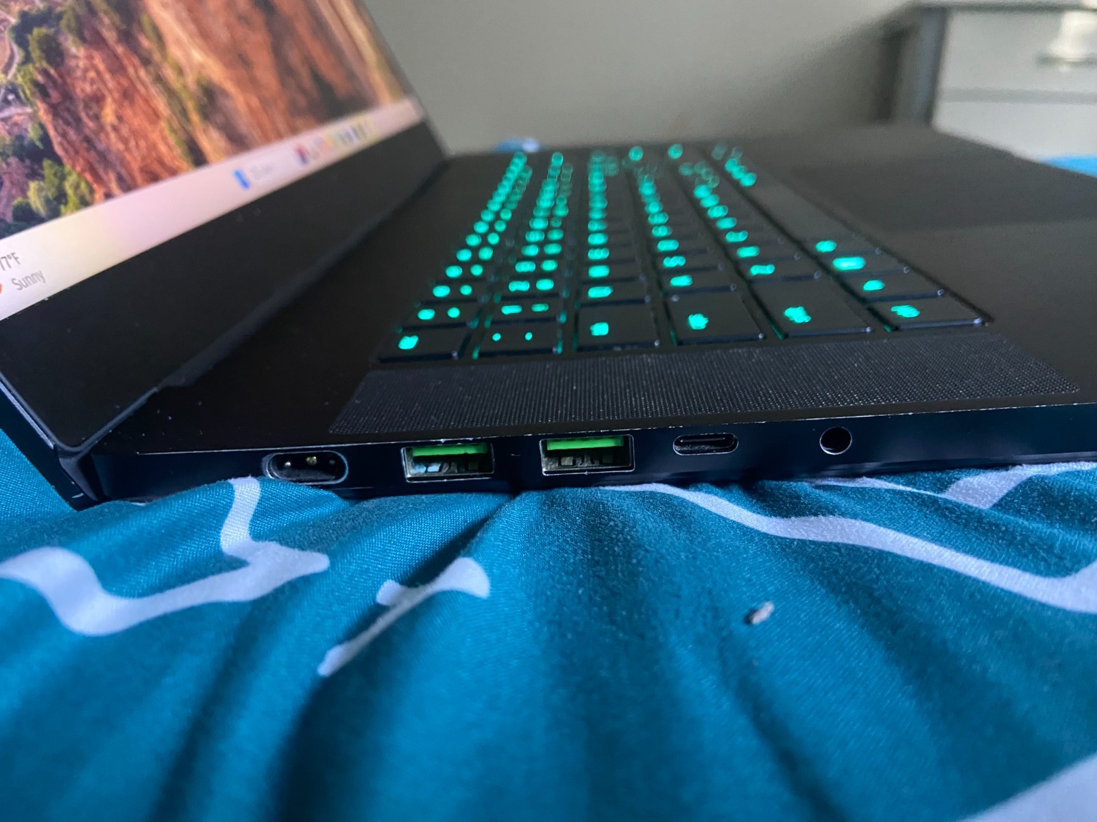 Razer Blade 15.6″ (512GB SSD , Intel Core i7 10th Gen., 5.10GHz, 16GB) Gaming…