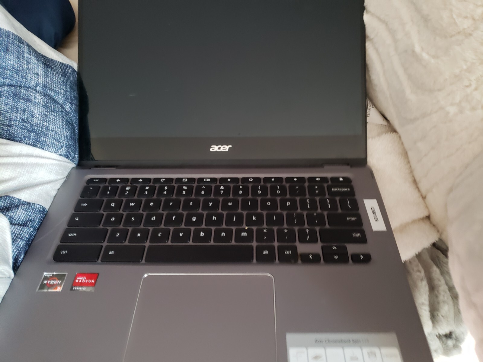 Acer Chromebook Spin 514 CP514-1HH-R0SS 14″ (128GB SSD, AMD Ryzen 5 3000 Series,