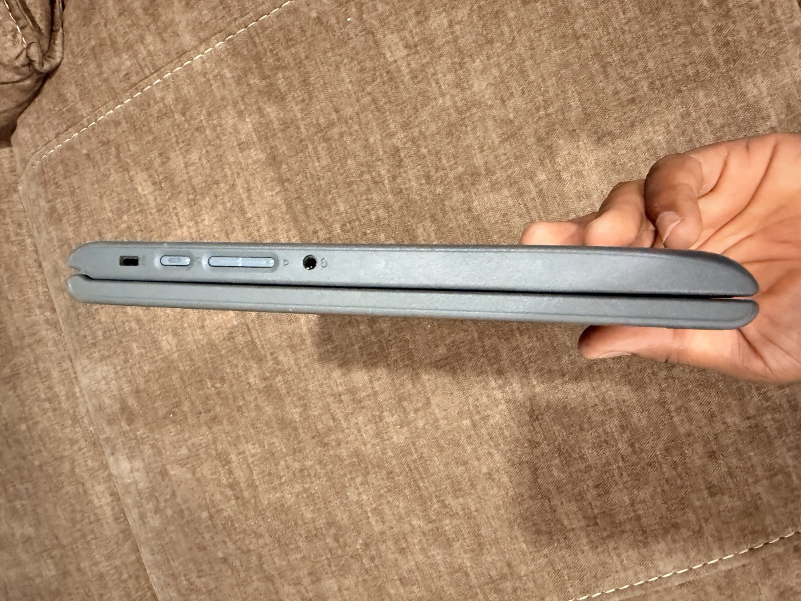 Lenovo 300e Chromebook 2nd Gen MTK 11.6″ 2.10GHz 4GB 32GB Chrome OS
