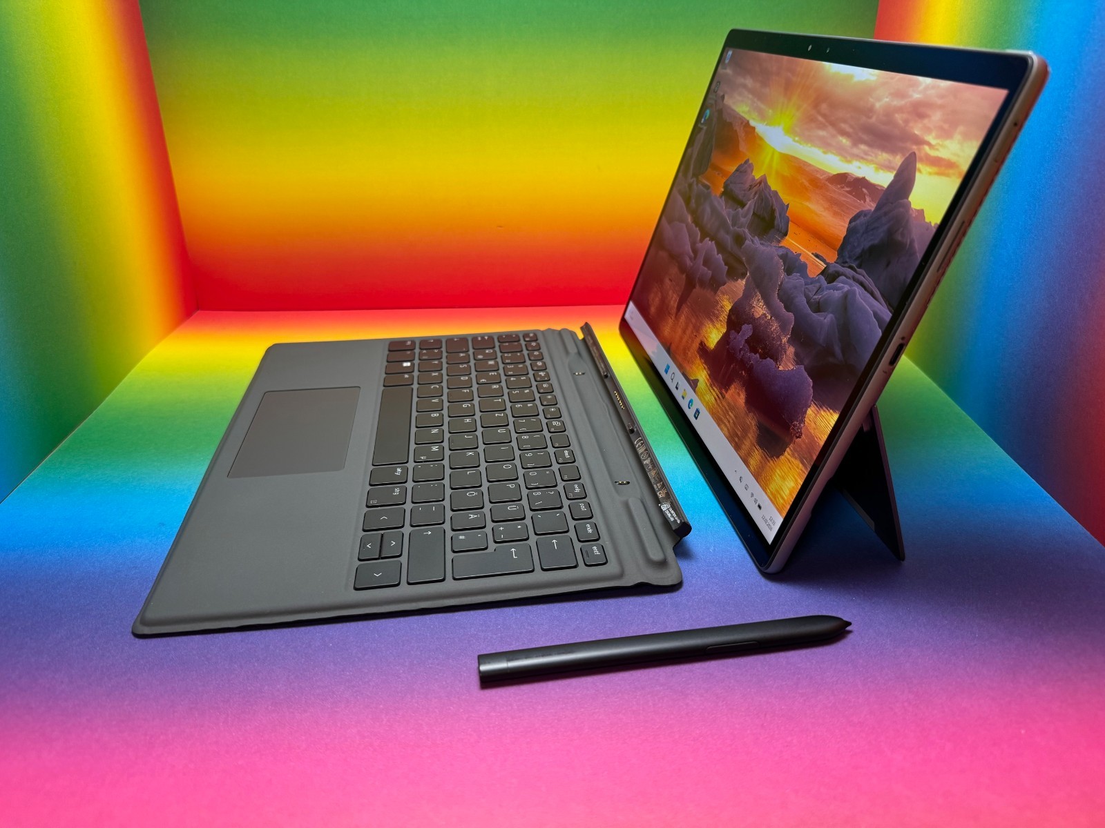Dell Latitude 7320 2-in-1 LTE eSIM i5-1140G7 8GB 256GB 13″ DE Win11Pro FID ST