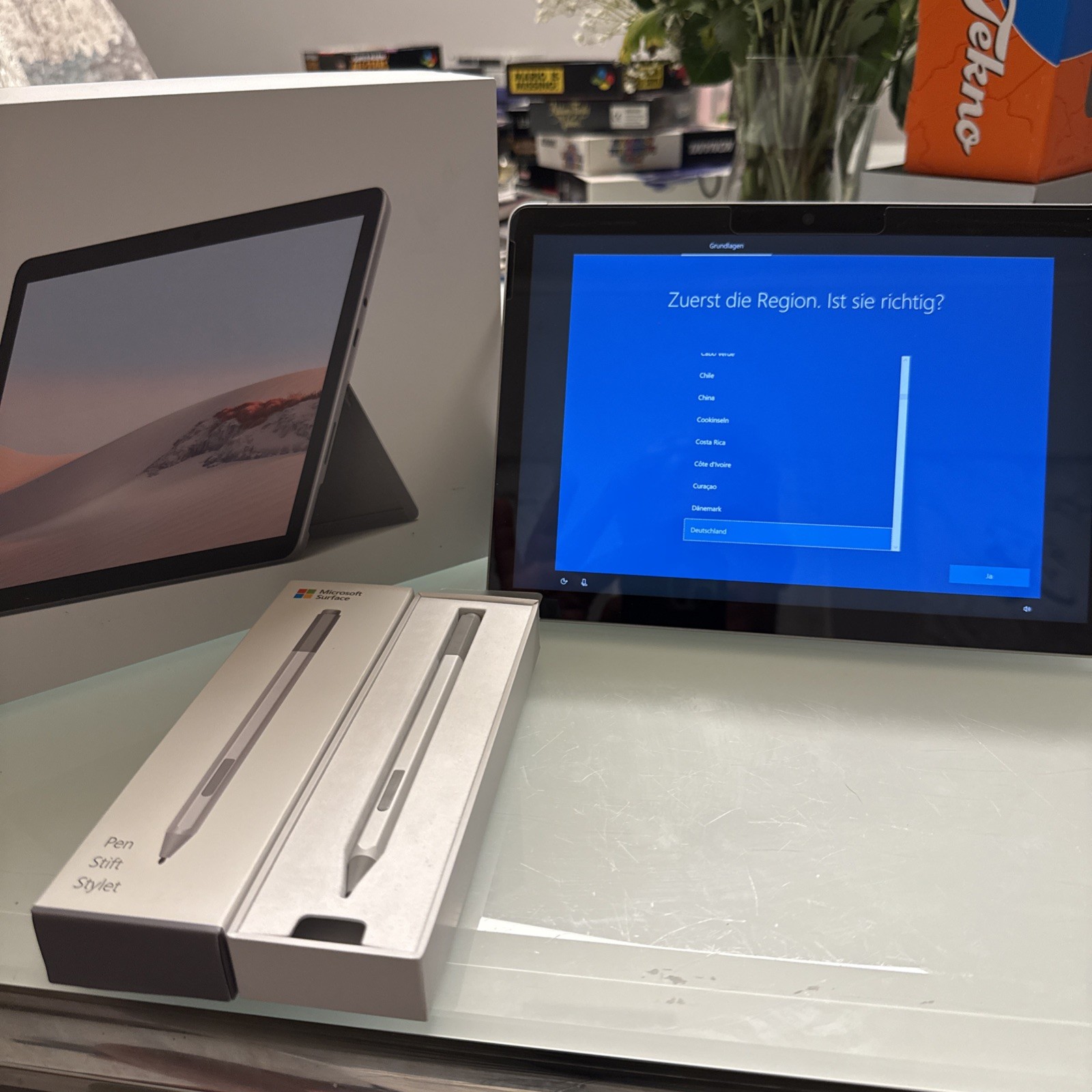 Microsoft Surface Go 2 1901 Pentium 4425Y 4GB RAM 64GB SSD 10.5″ Tablet With PEN