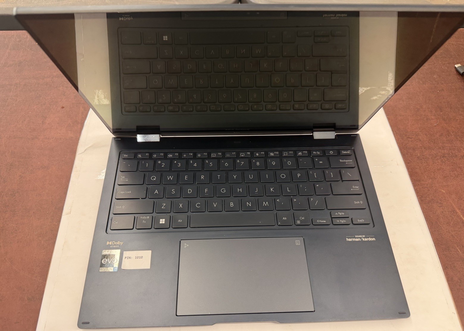 ASUS Zenbook 14 Flip UP3404V 14″ Touchscreen i7 Laptop w/ Pen, Case, Charger