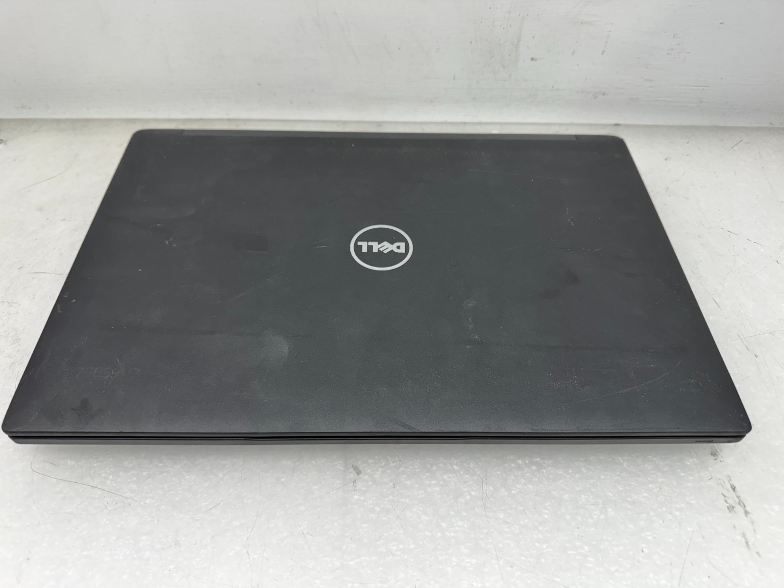 Dell Latitude 7480 14″ FHD i7-7600U@2.80GHz 16GB RAM 256 SSD Win 11 *Read*